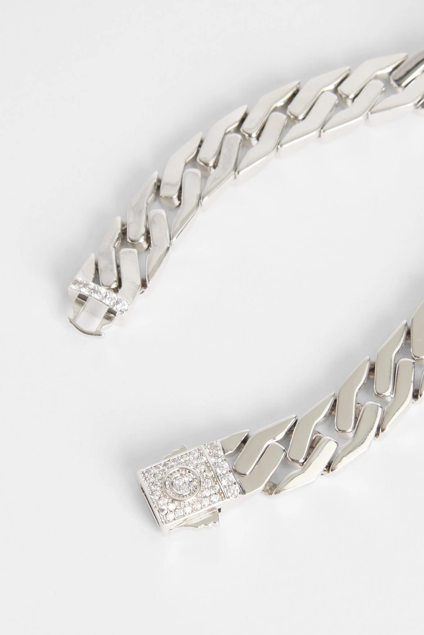 10mm Polished Flat Prong Bracelet - Image 3