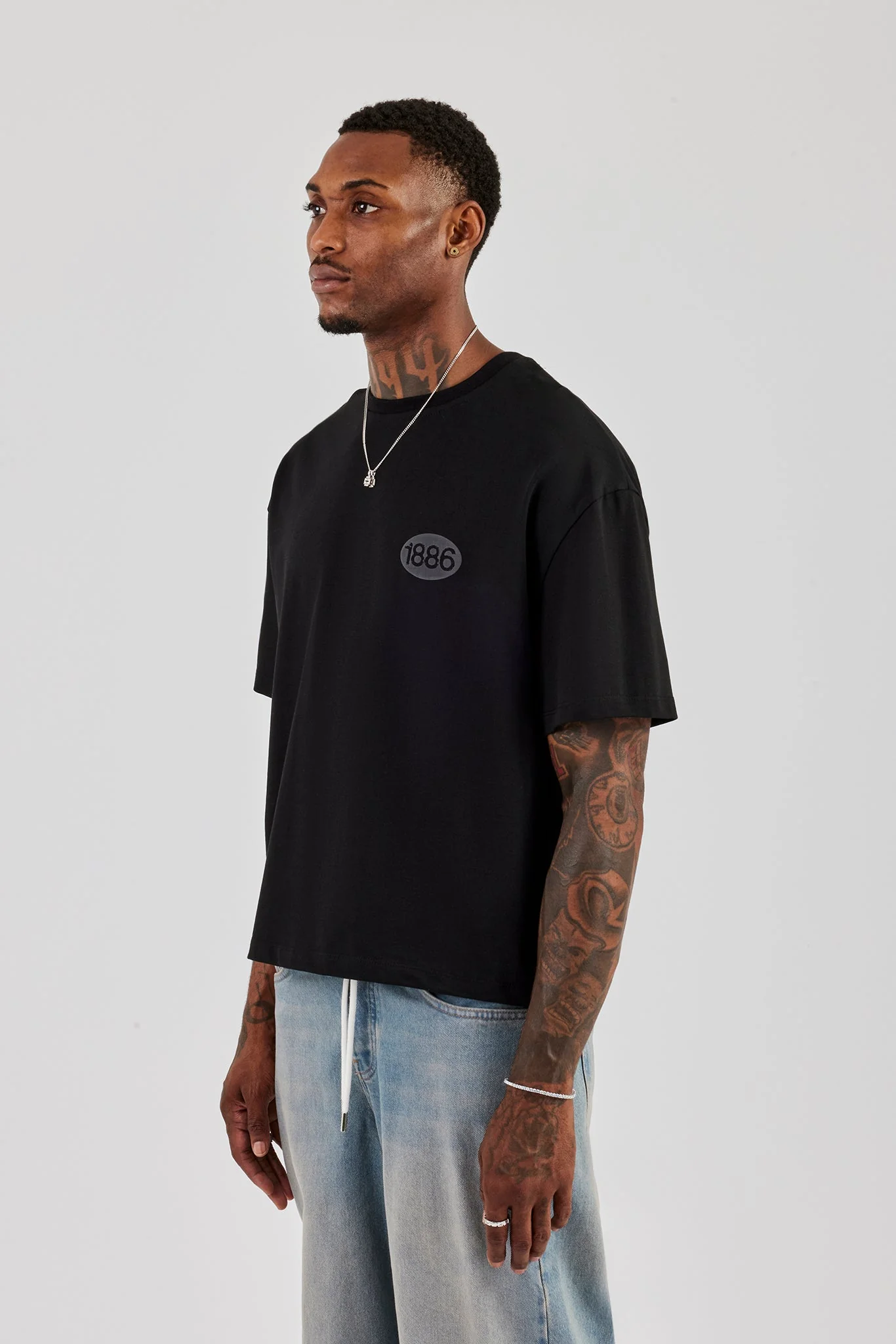 1886 Puff Print Boxy T-Shirt - Black - Image 3