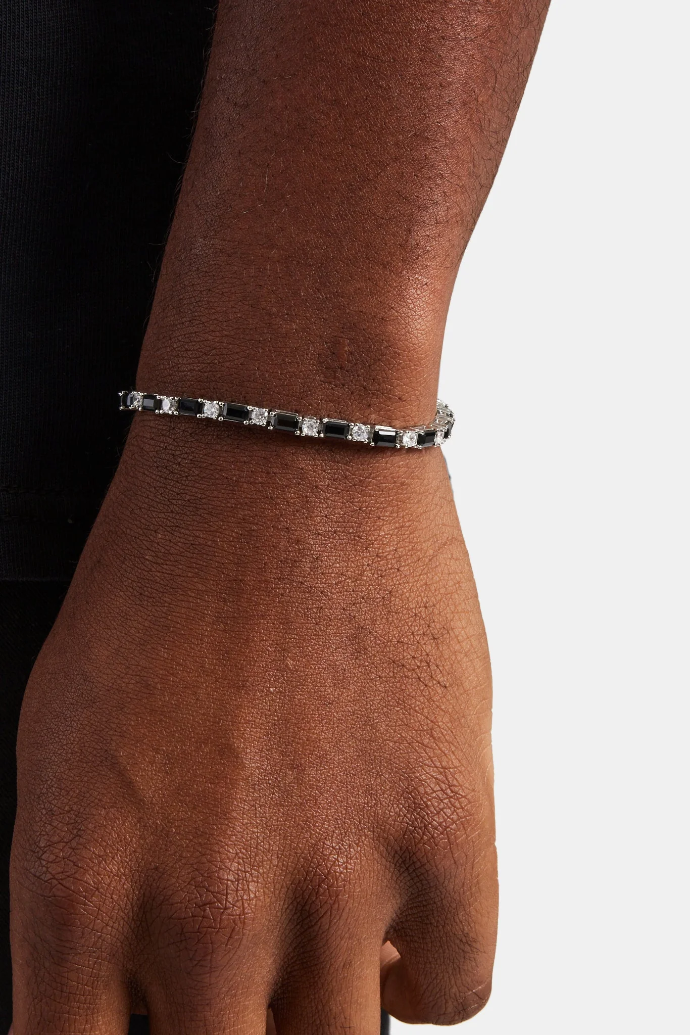 2mm Black And White Tennis Bracelet - Image 2