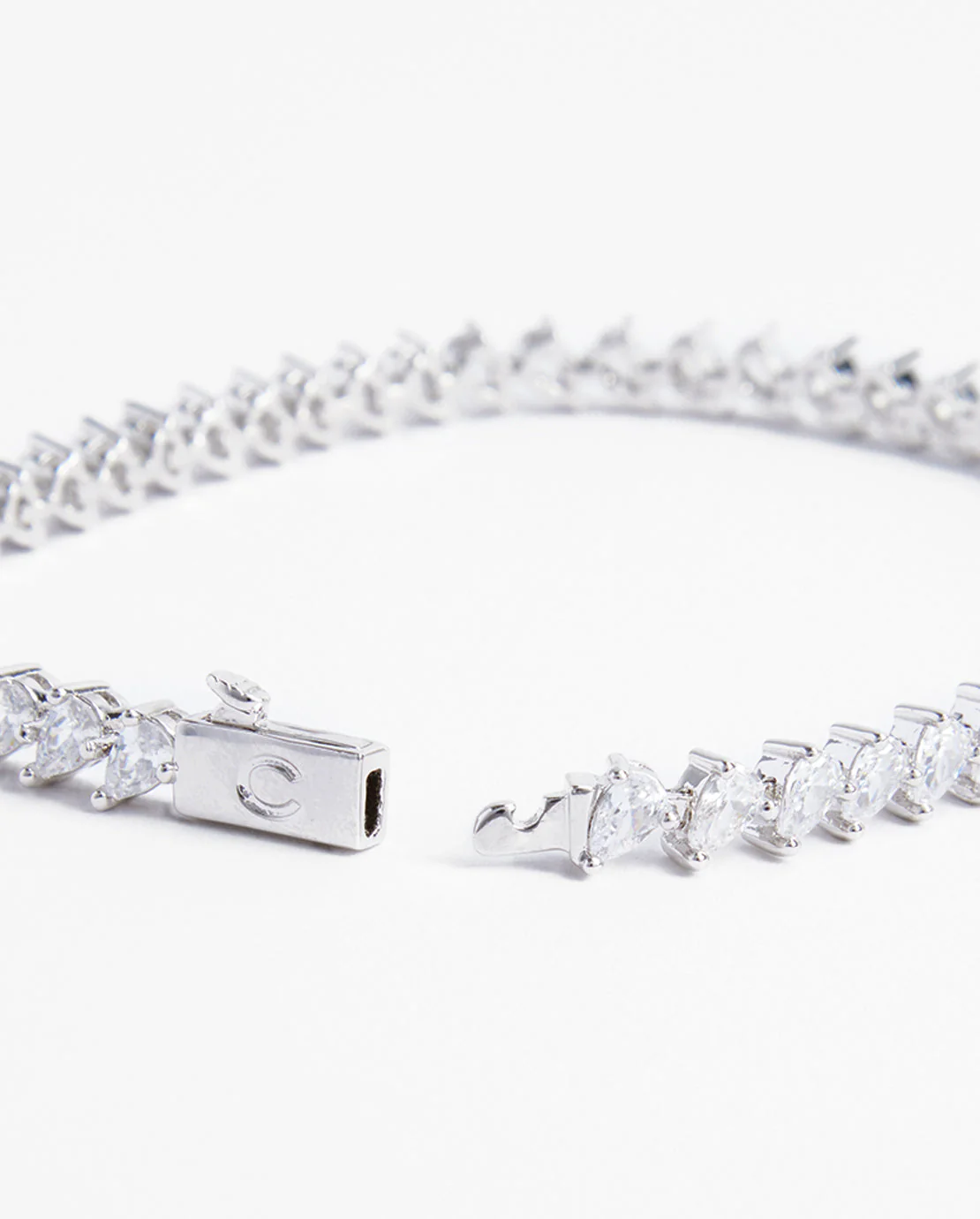 5mm Iced Pear Tennis Bracelet - Image 2