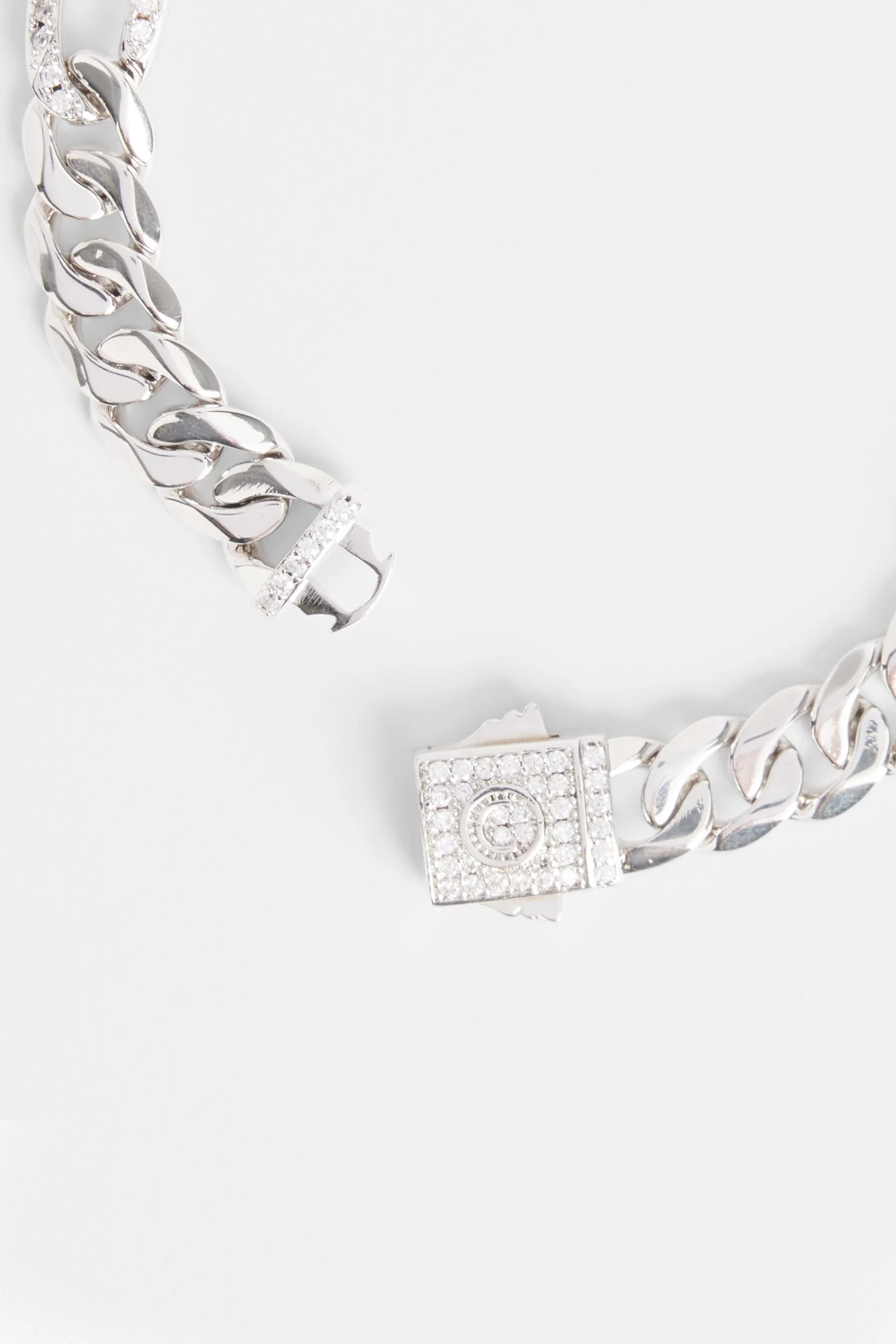 7mm Polished And Iced Figaro Bracelet - Image 2