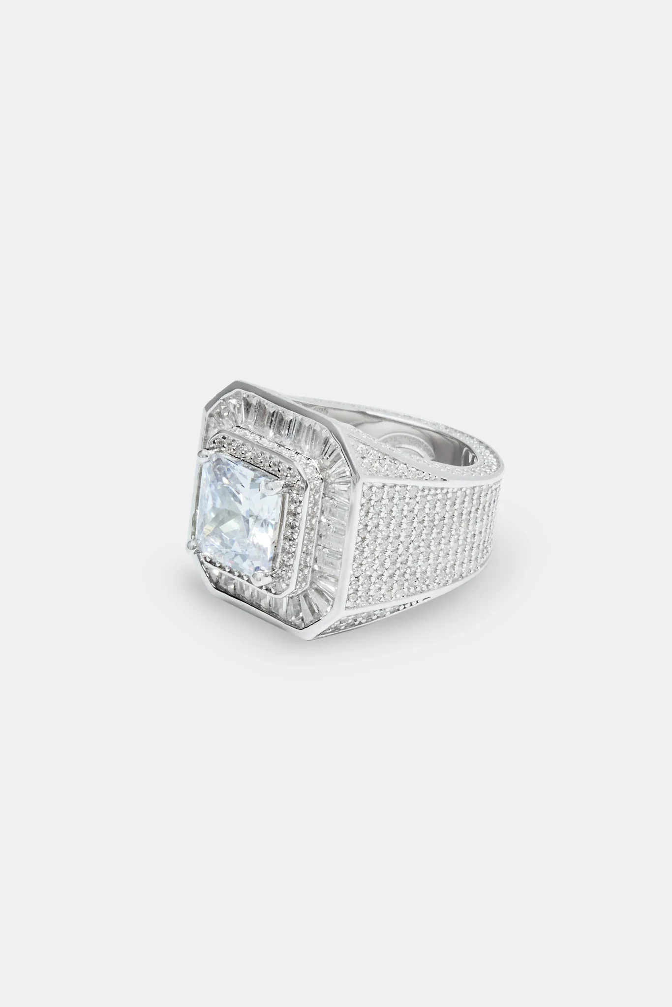 1980 Ring - White - Image 3