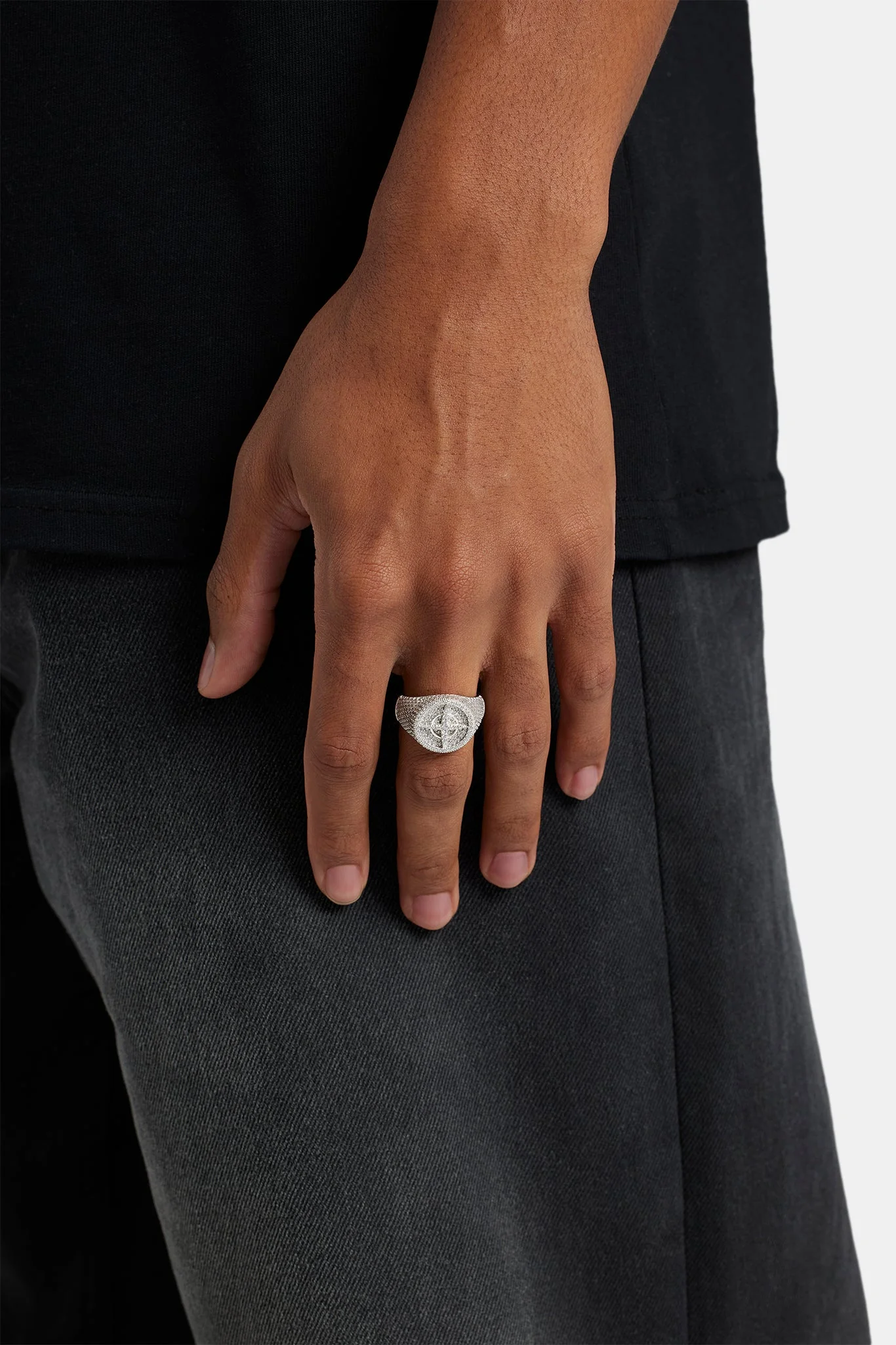925 Iced Compass Signet Ring - Image 2