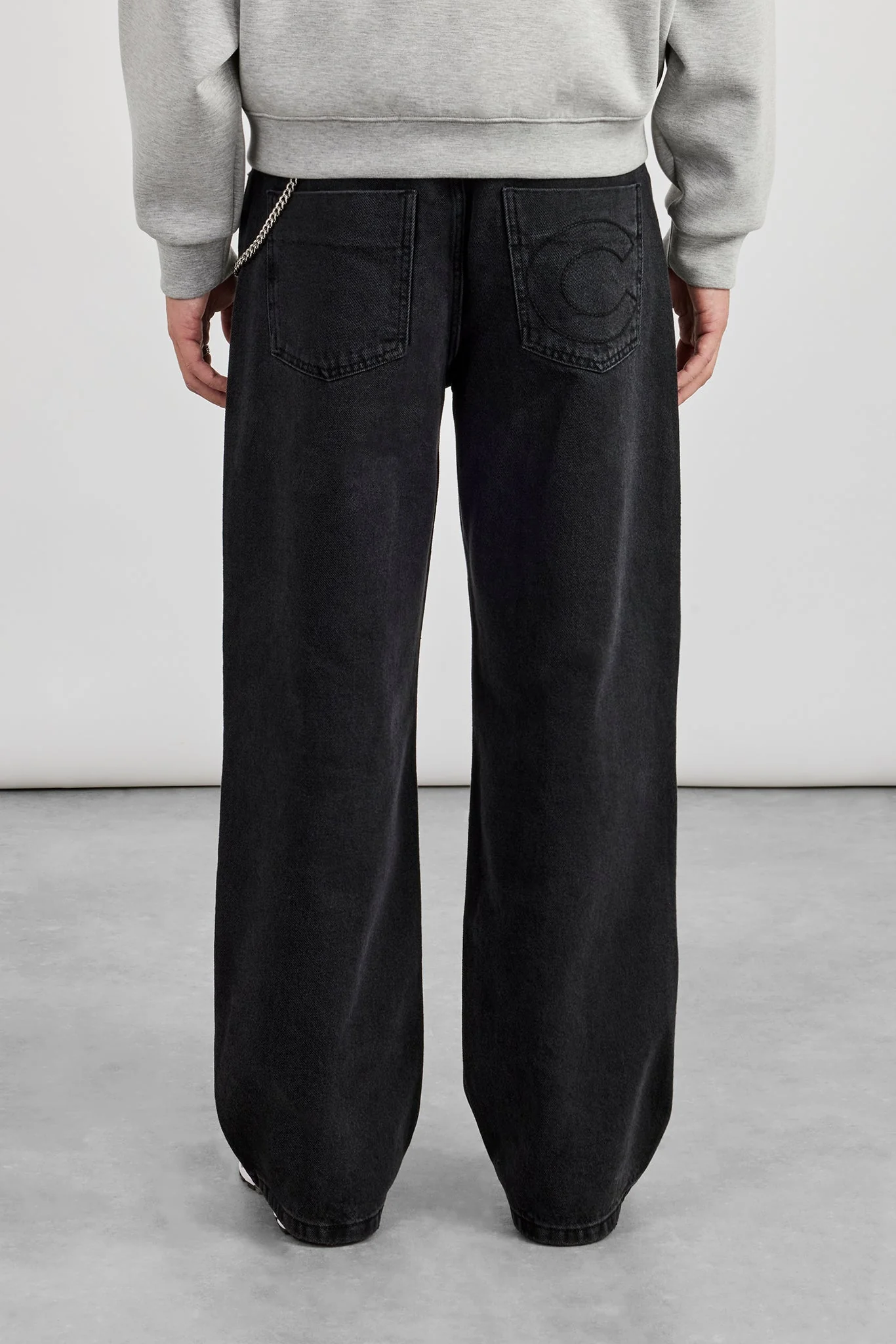 Baggy Carpenter Jean - Washed Black - Image 4