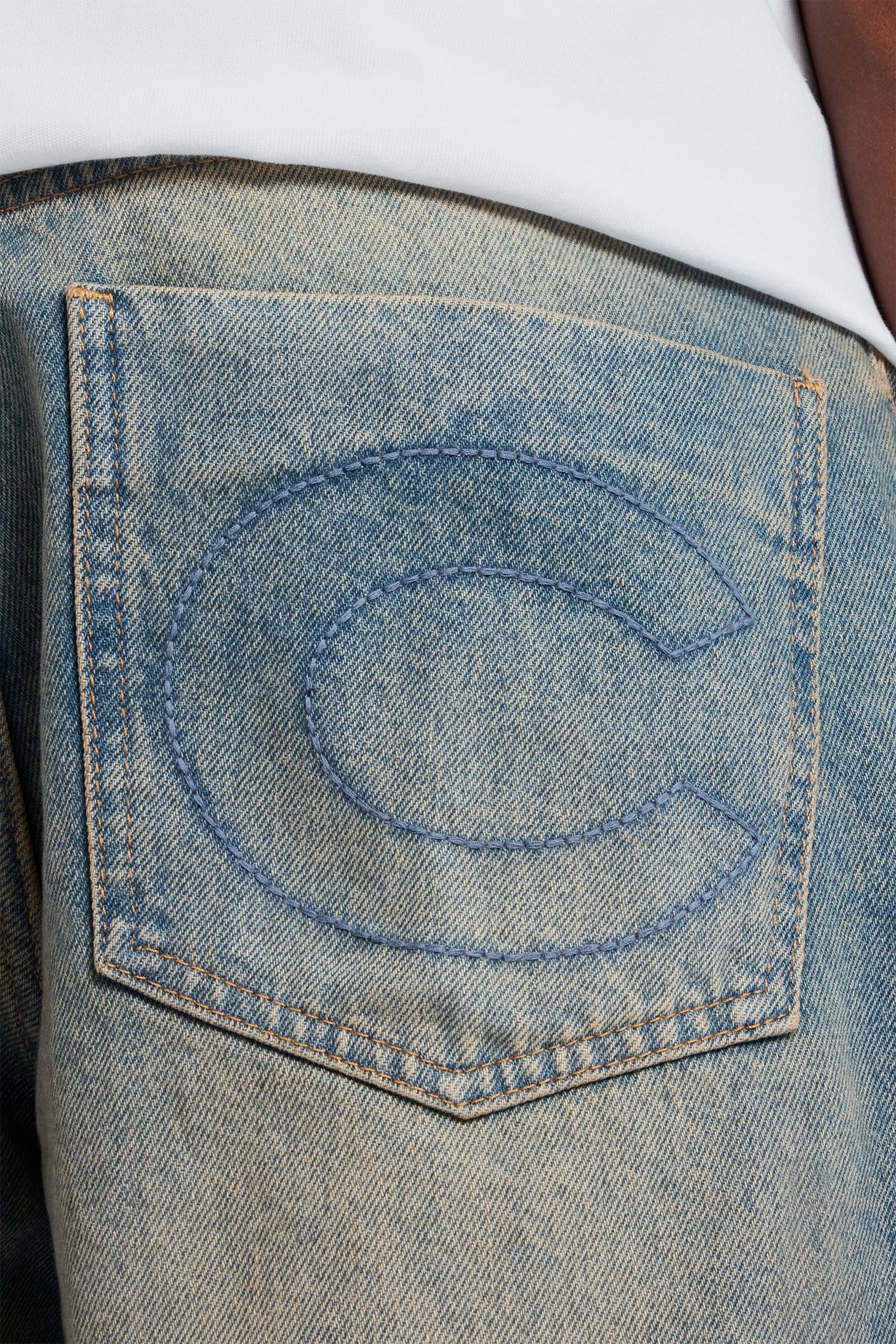 Baggy Fit Jeans - Antique Wash - Image 3