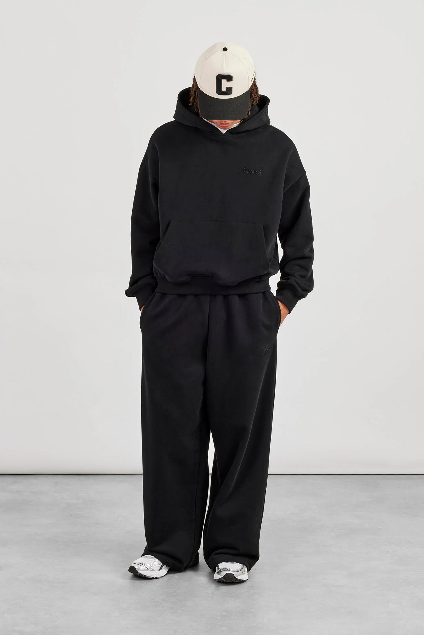Baggy Fit Jogger - Black - Image 2