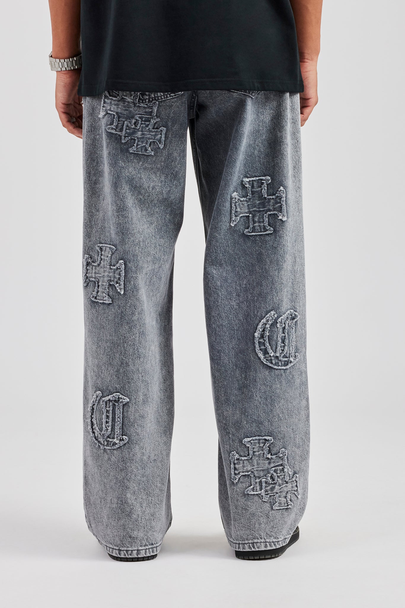 Baggy Raw Edge Applique Jeans - Grey - Image 4
