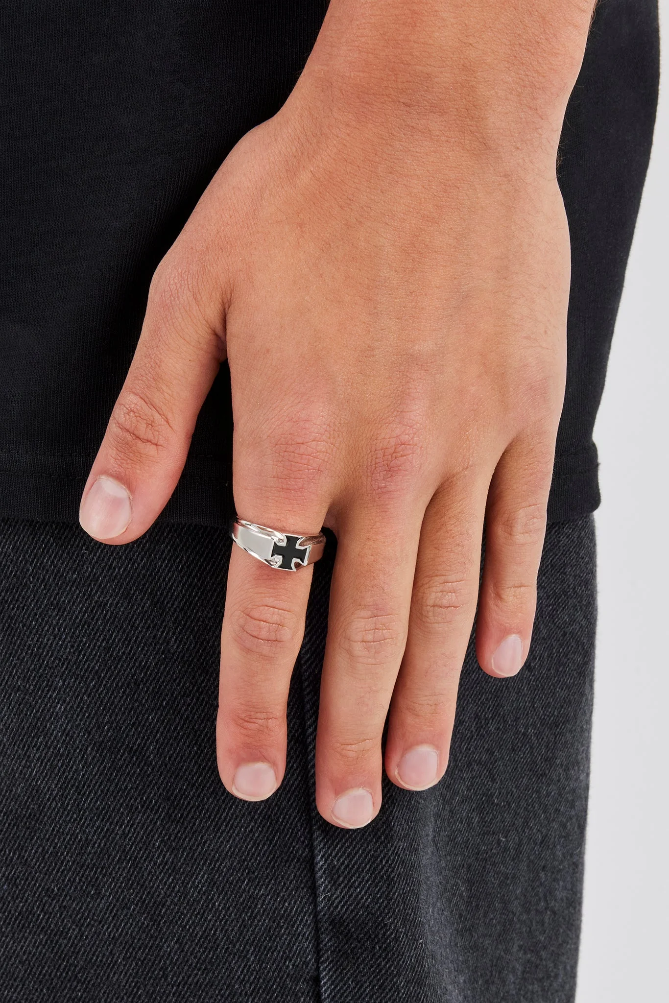 Black Enamel Cross Signet Ring - 10mm - Image 2