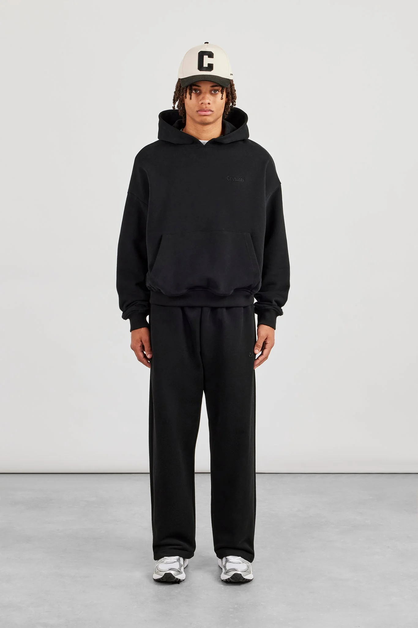 Boxy Hoodie & Relaxed Jogger - Black - Image 2
