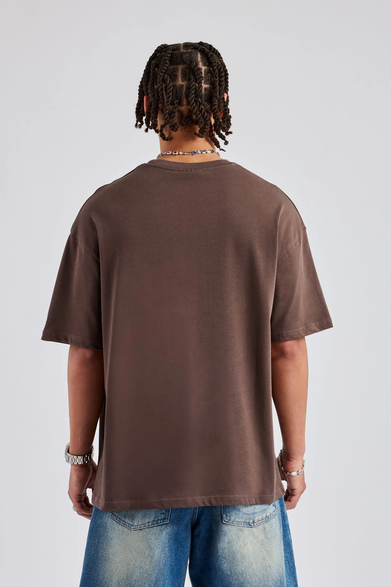 Buzios Oversized T-Shirt - Chocolate - Image 4