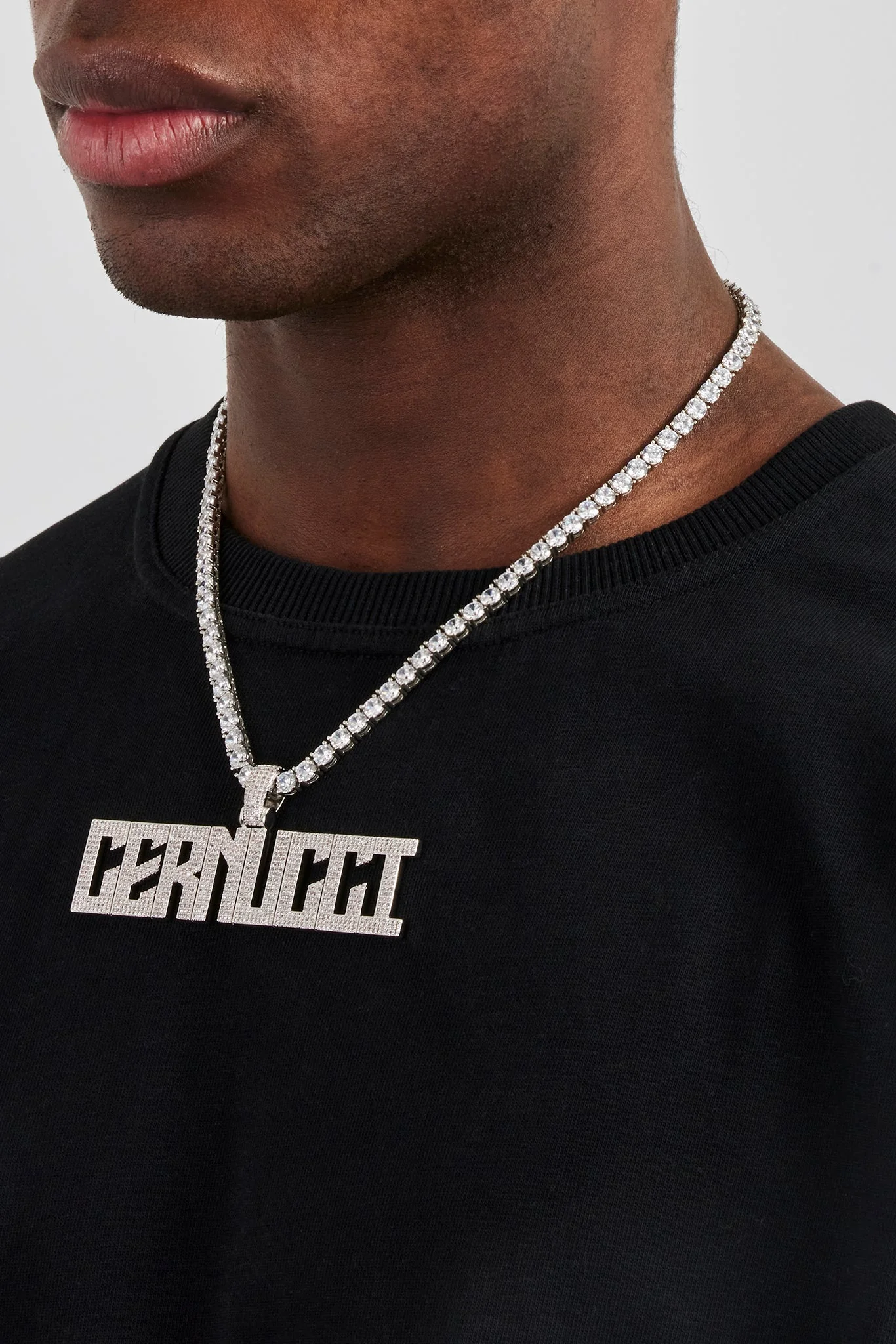 Calvera Font Pendant - 22mm - Image 2