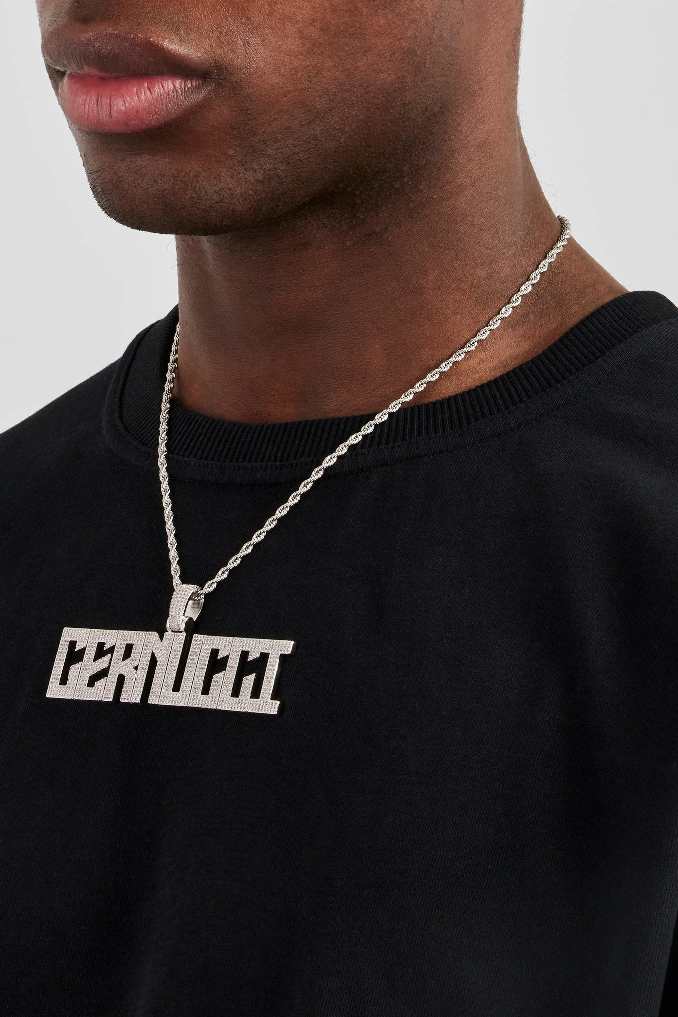 Calvera Font Pendant - 22mm - Image 5
