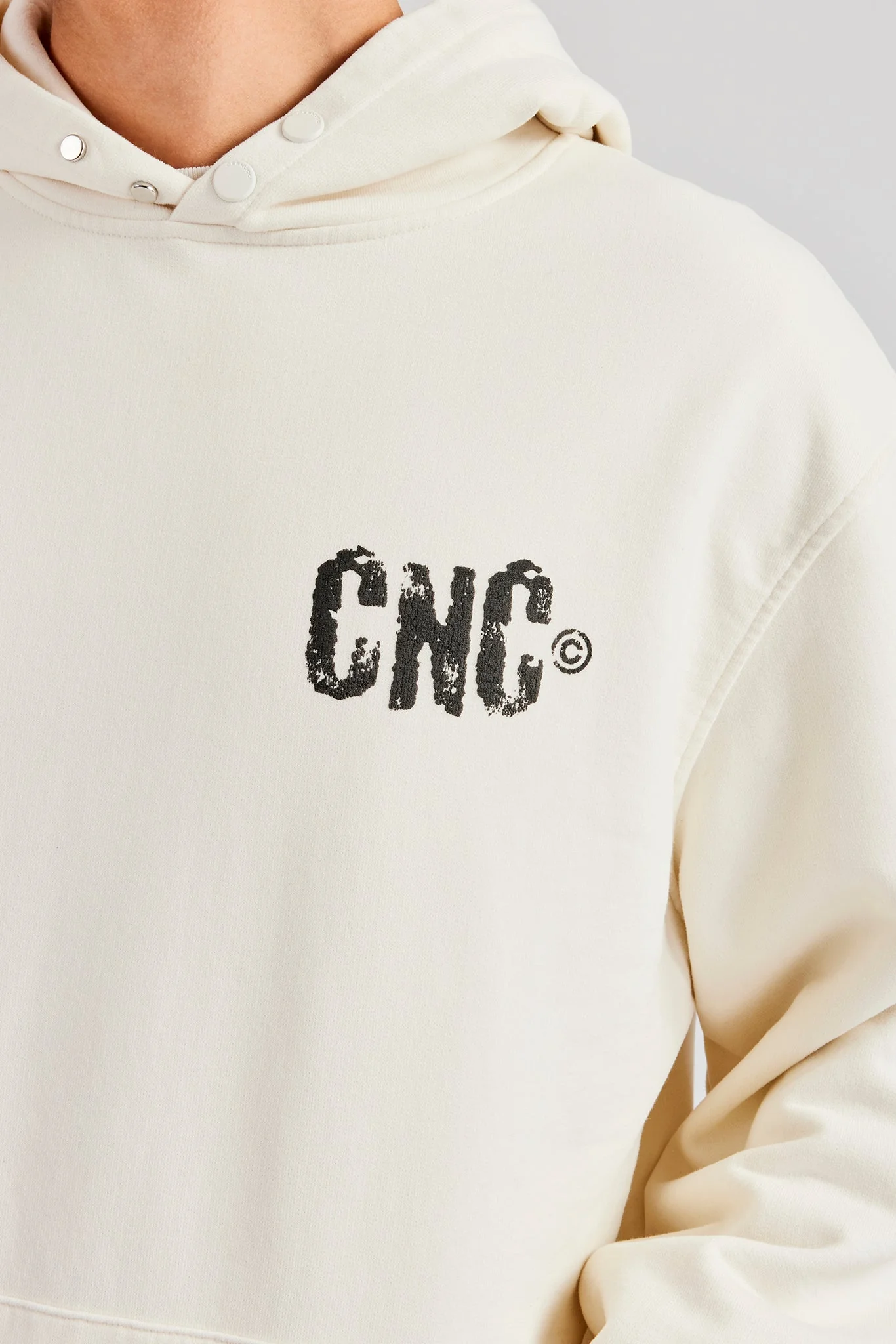 Cernucci 17 Studios Oversized Hoodie - Off White - Image 2
