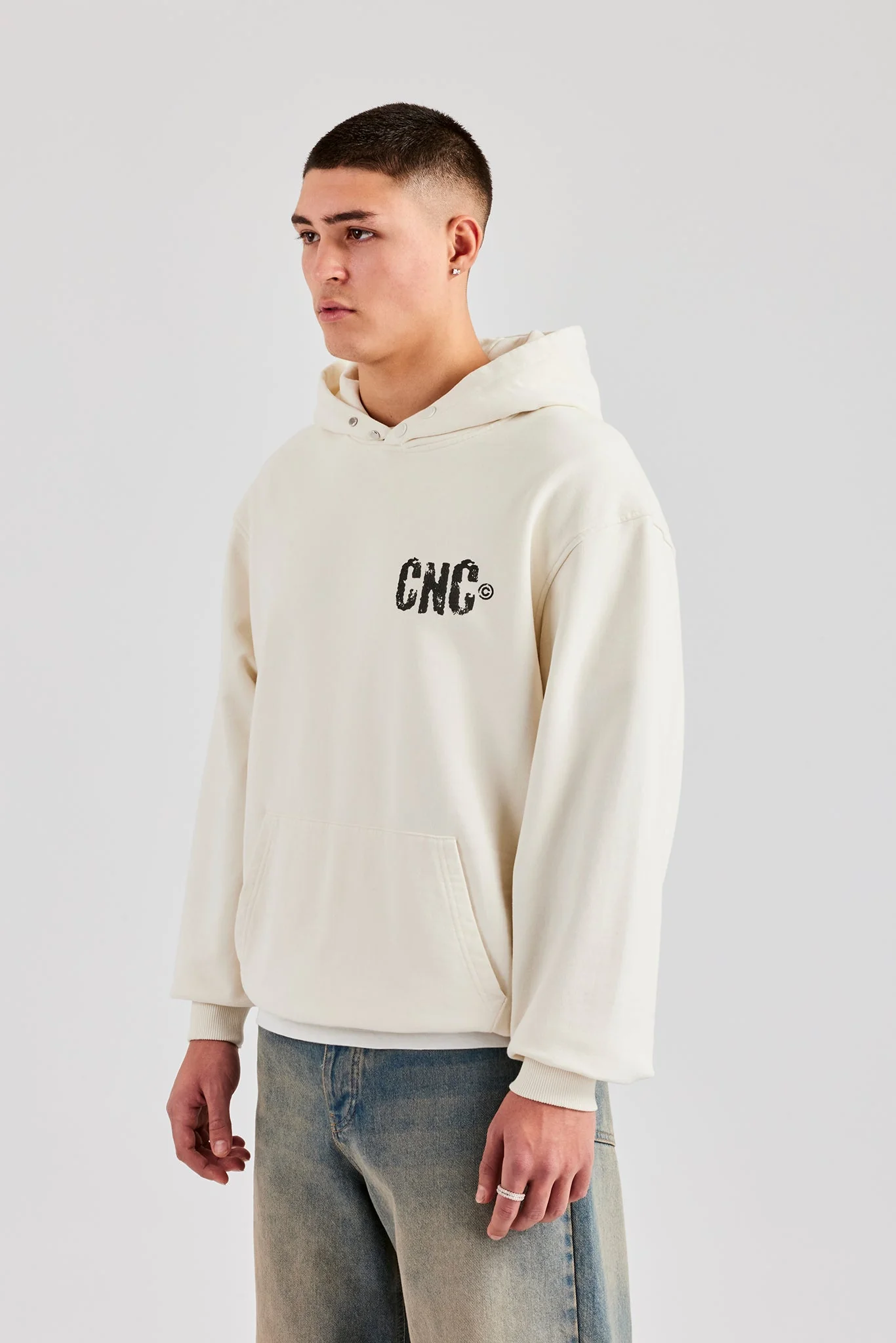 Cernucci 17 Studios Oversized Hoodie - Off White - Image 3
