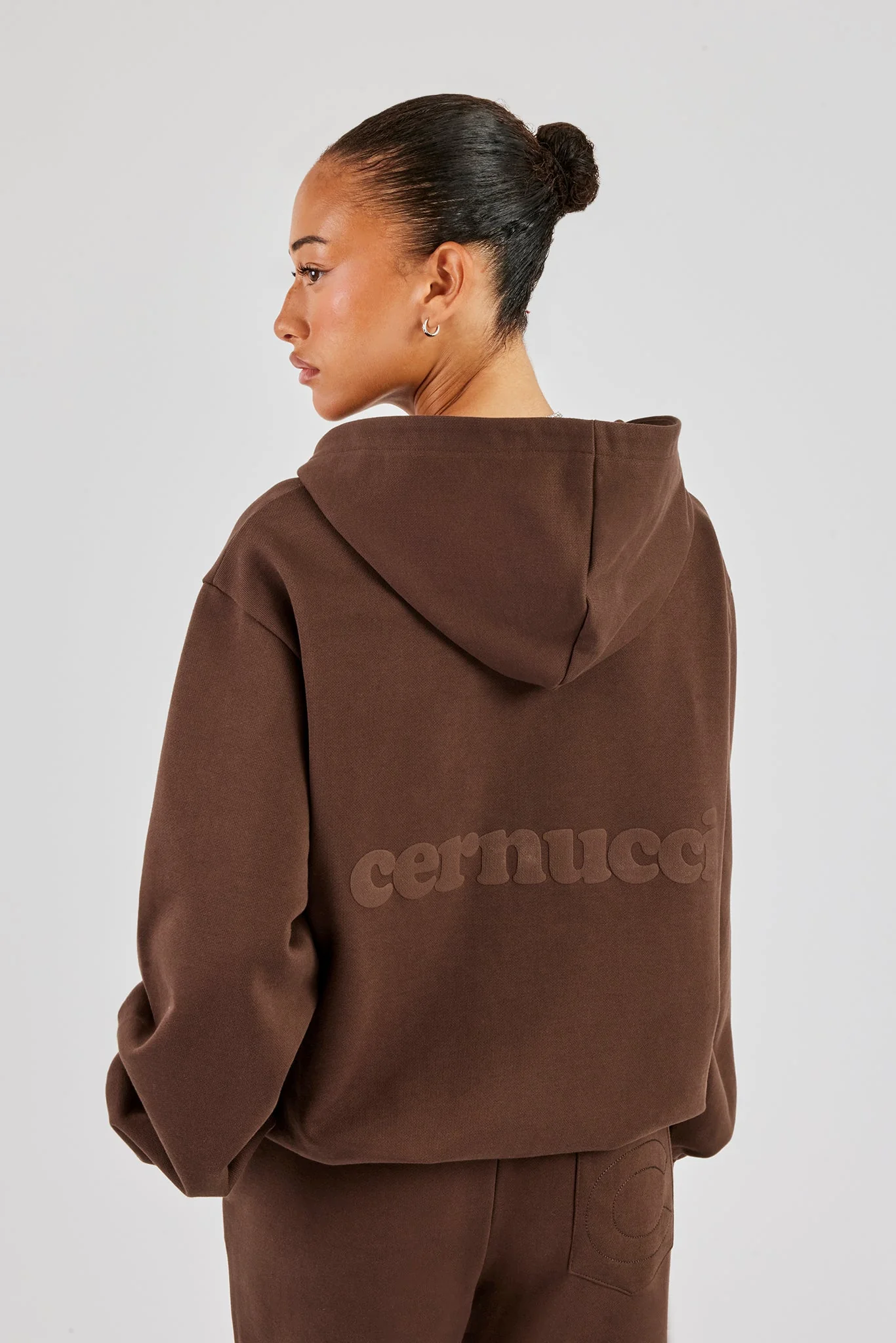 Cernucci Oversized Zip Through Hoodie - Chocolate - Image 2