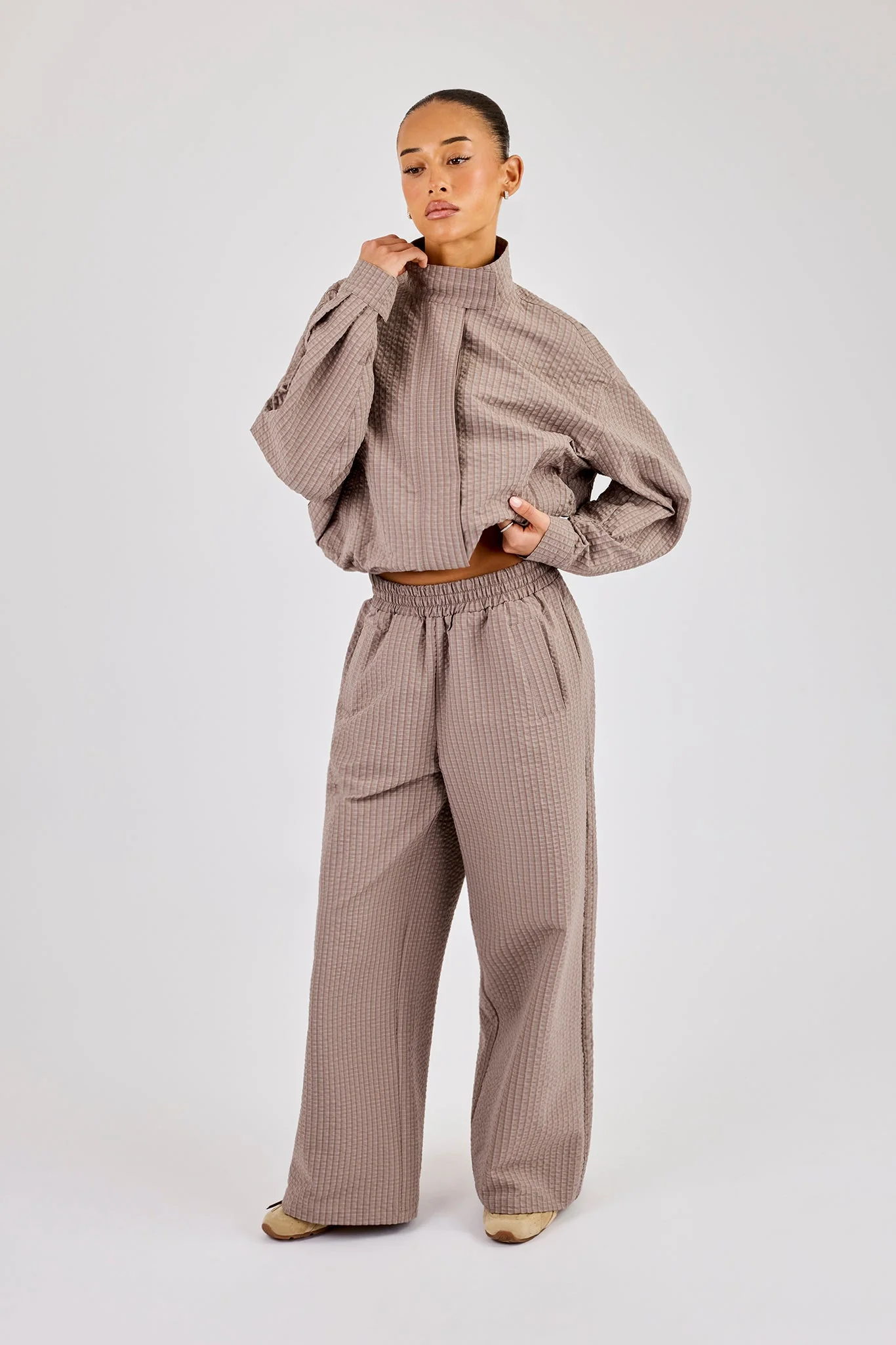 Check Nylon Jacket & Jogger - Beige - Image 4
