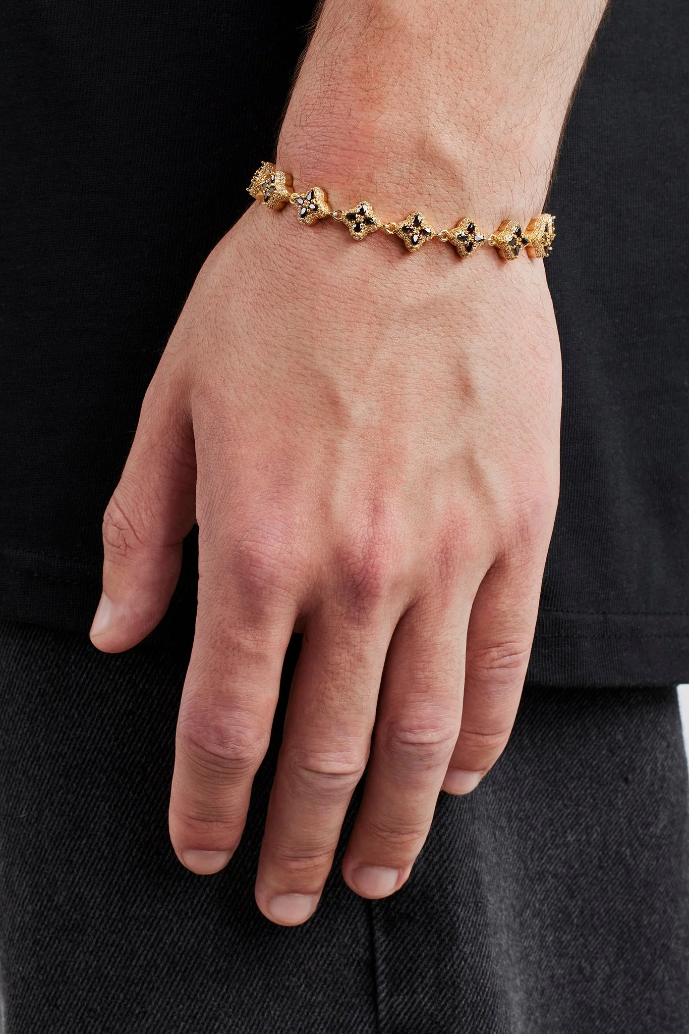 Chocolate Baguette Motif Bracelet - 8mm - Gold - Image 2