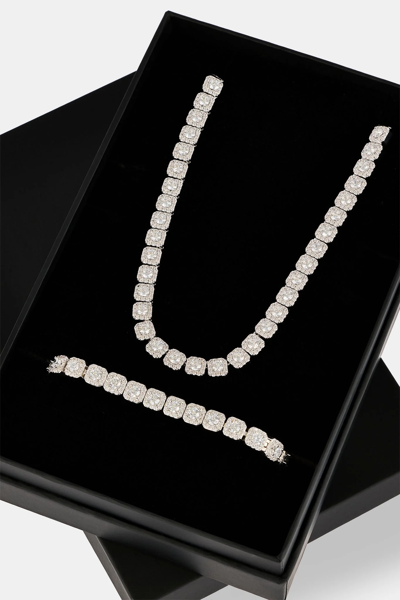 Clustered Tennis Chain & Bracelet - 7mm - Image 2