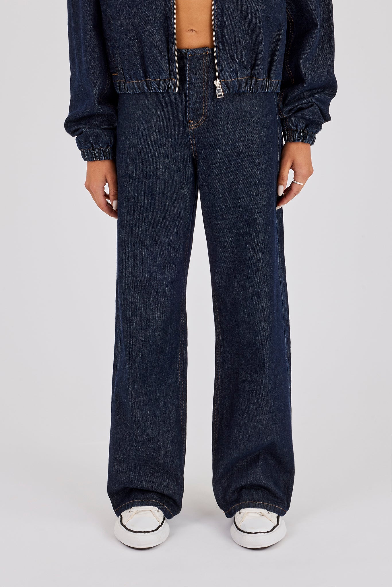 Contrast Stitch Waistband Detail Jean - Indigo - Image 3