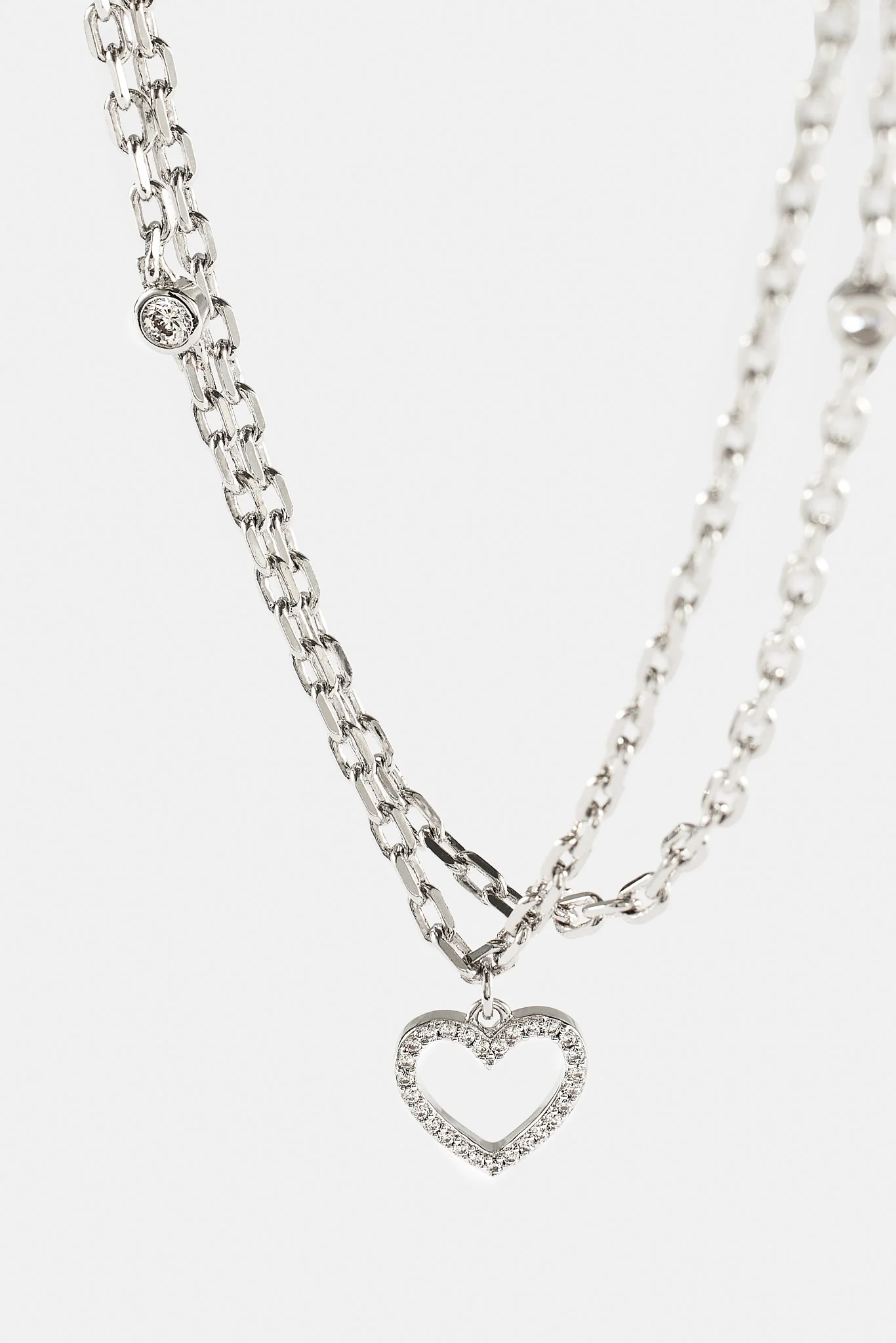 Double Layer Iced & Heart Rolo Necklace - 12mm - Image 3