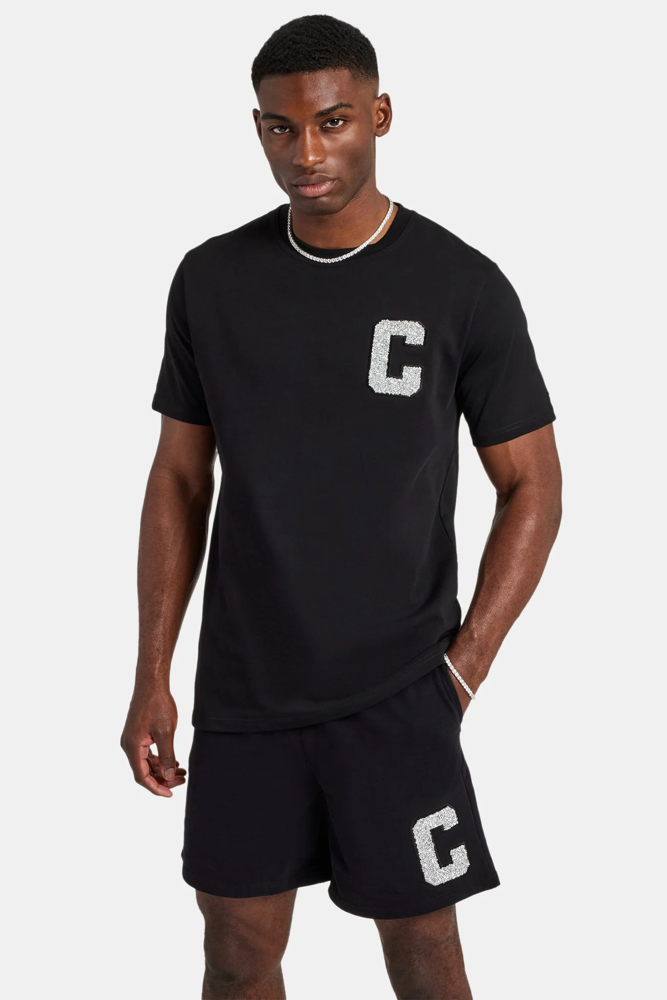 Embellished C T-Shirt & Short Set - Black - Image 5