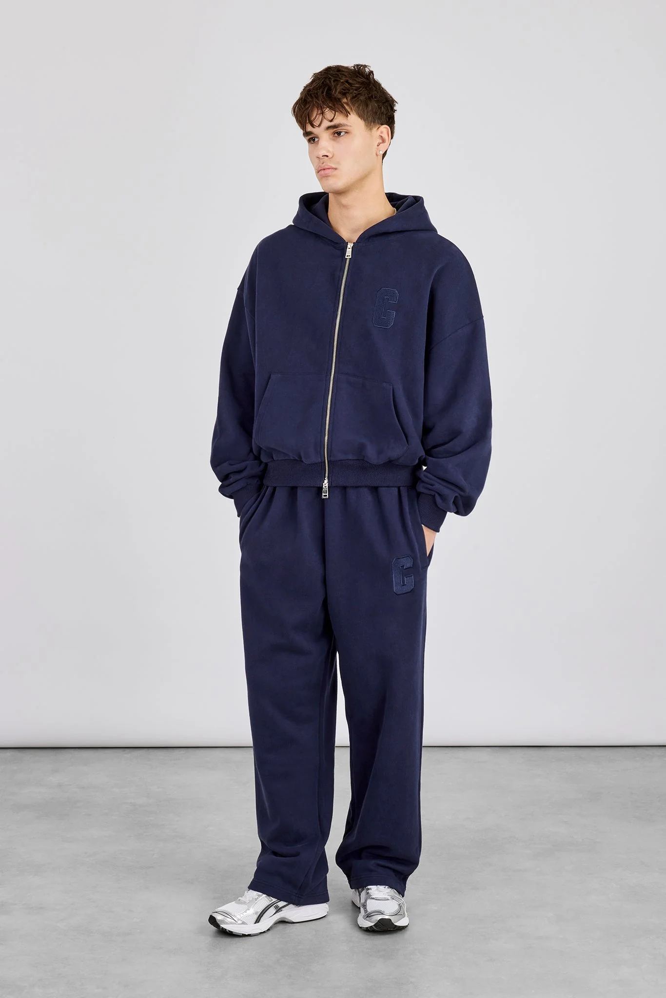 Embroidered C Relaxed Jogger - Navy Blue - Image 4