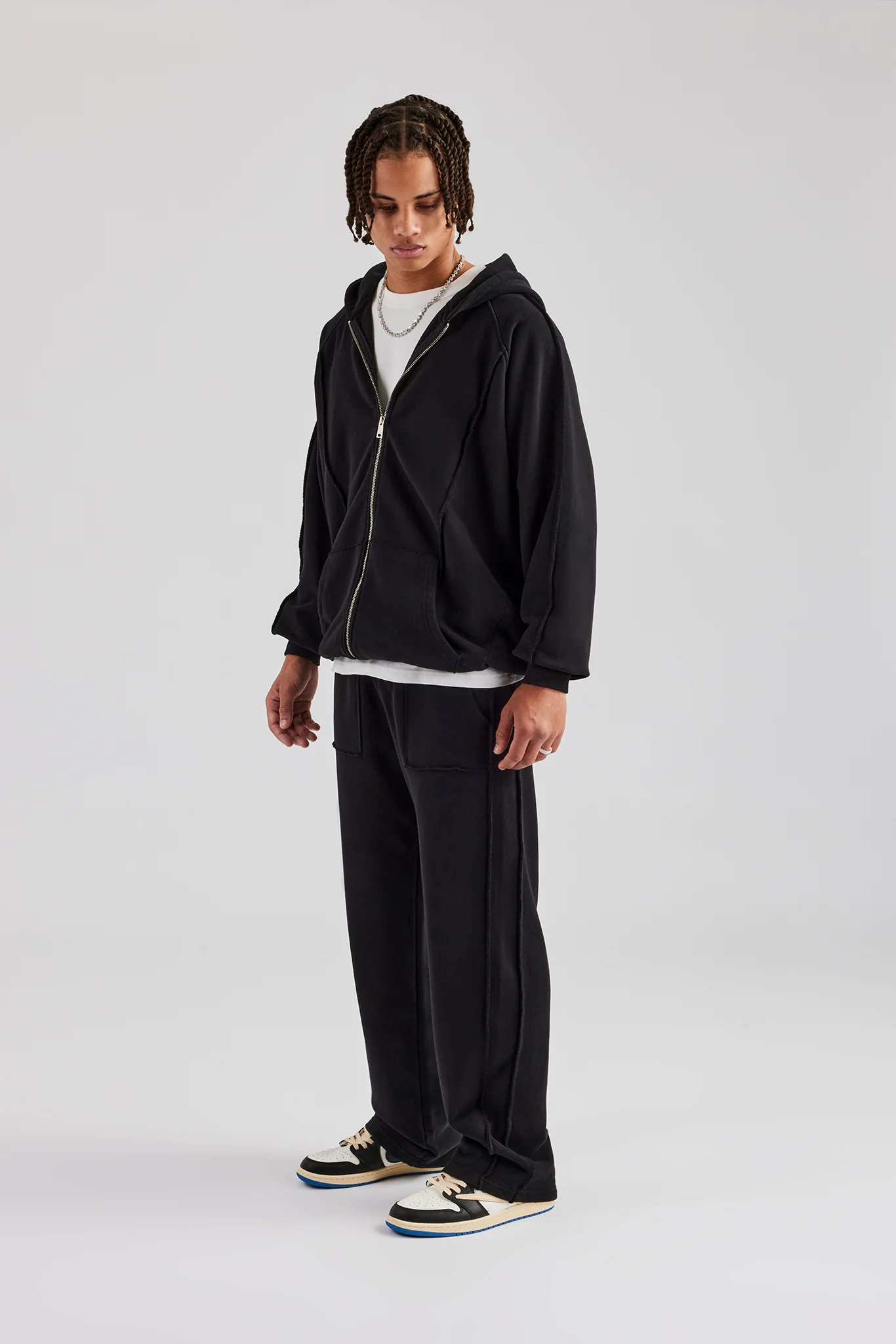 Exposed Seam Straight Leg Jogger - Black - Image 3