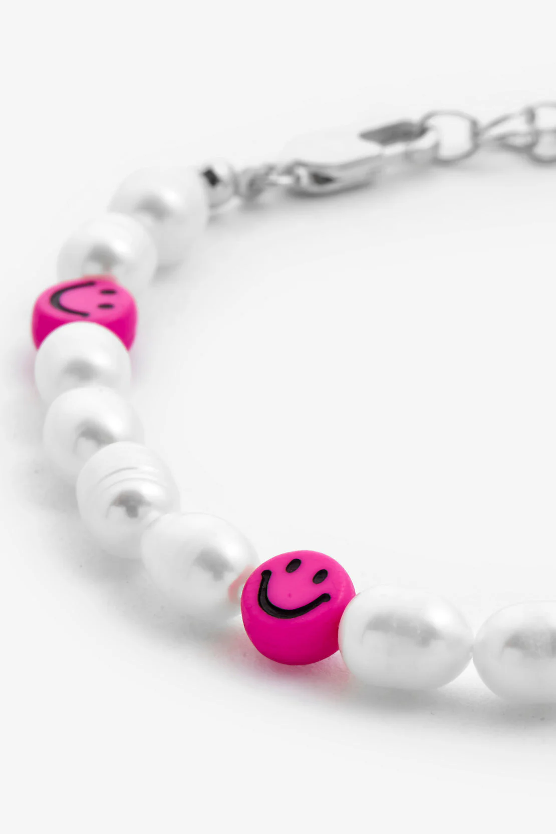 Freshwater Pearl and Pink Face Motif Bracelet - Image 2