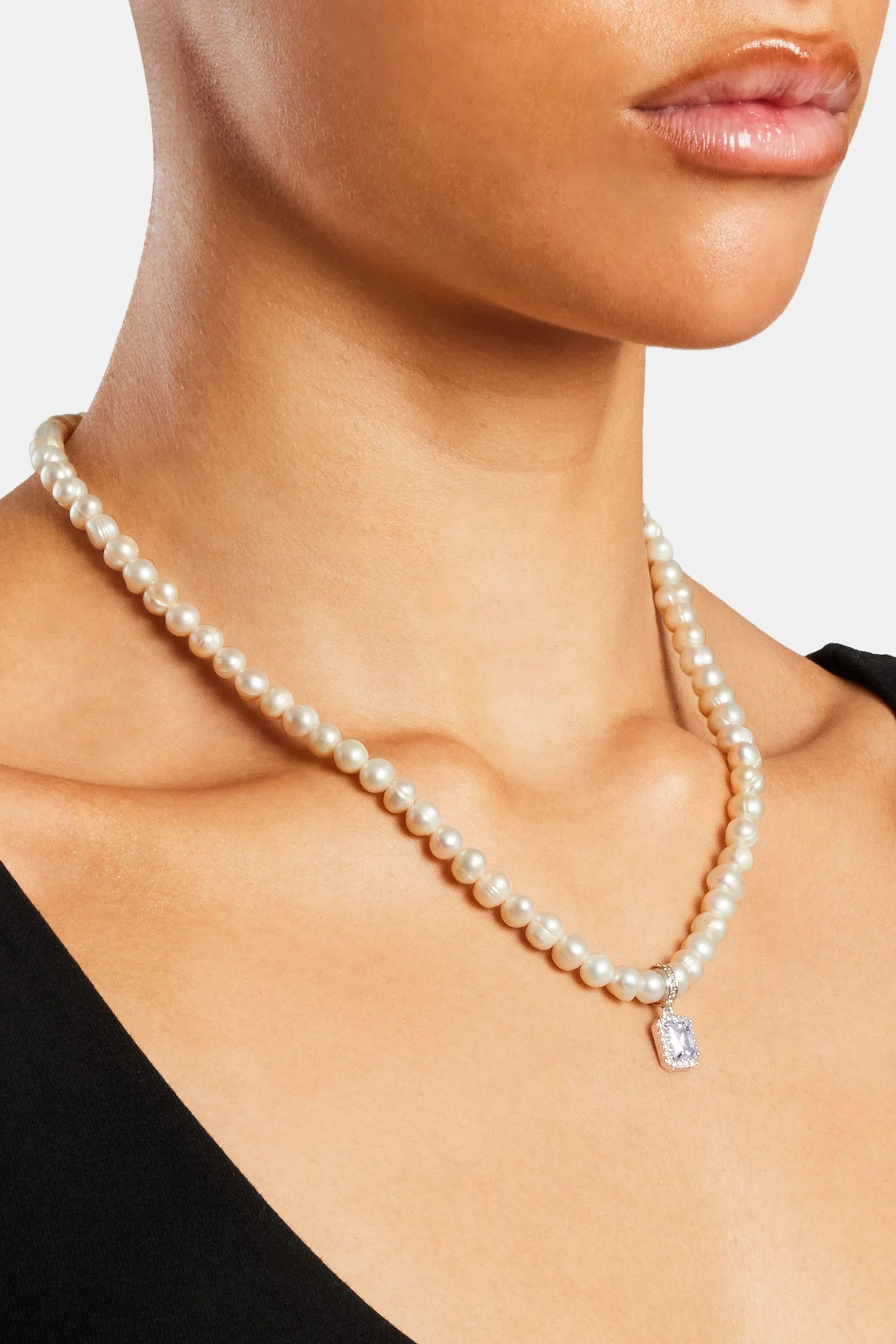 Freshwater Pearl Lilac Gemstone Pendant Necklace - Image 3