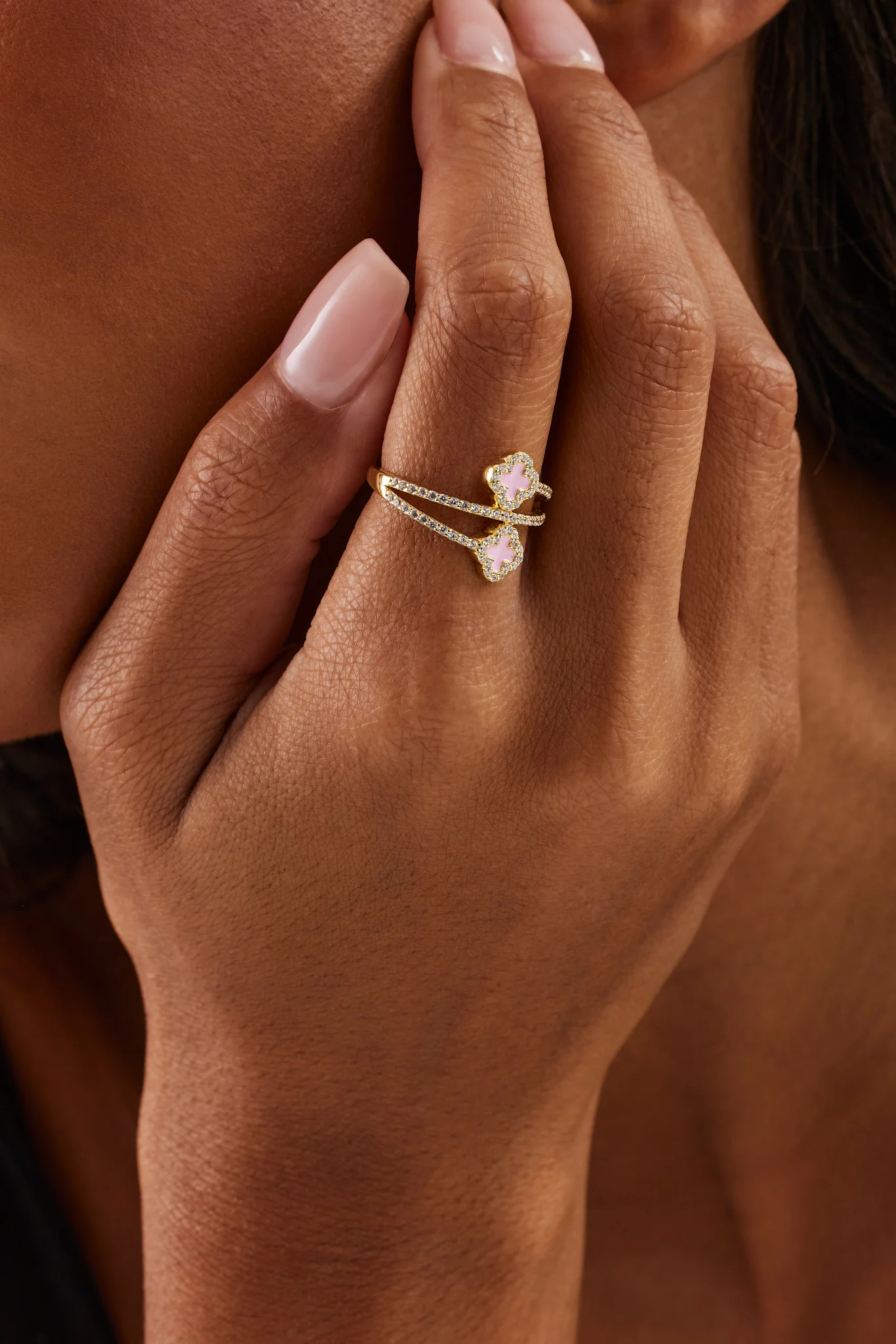 Gold Plated 925 15mm Pink Enamel Motif Twist Ring - Image 2