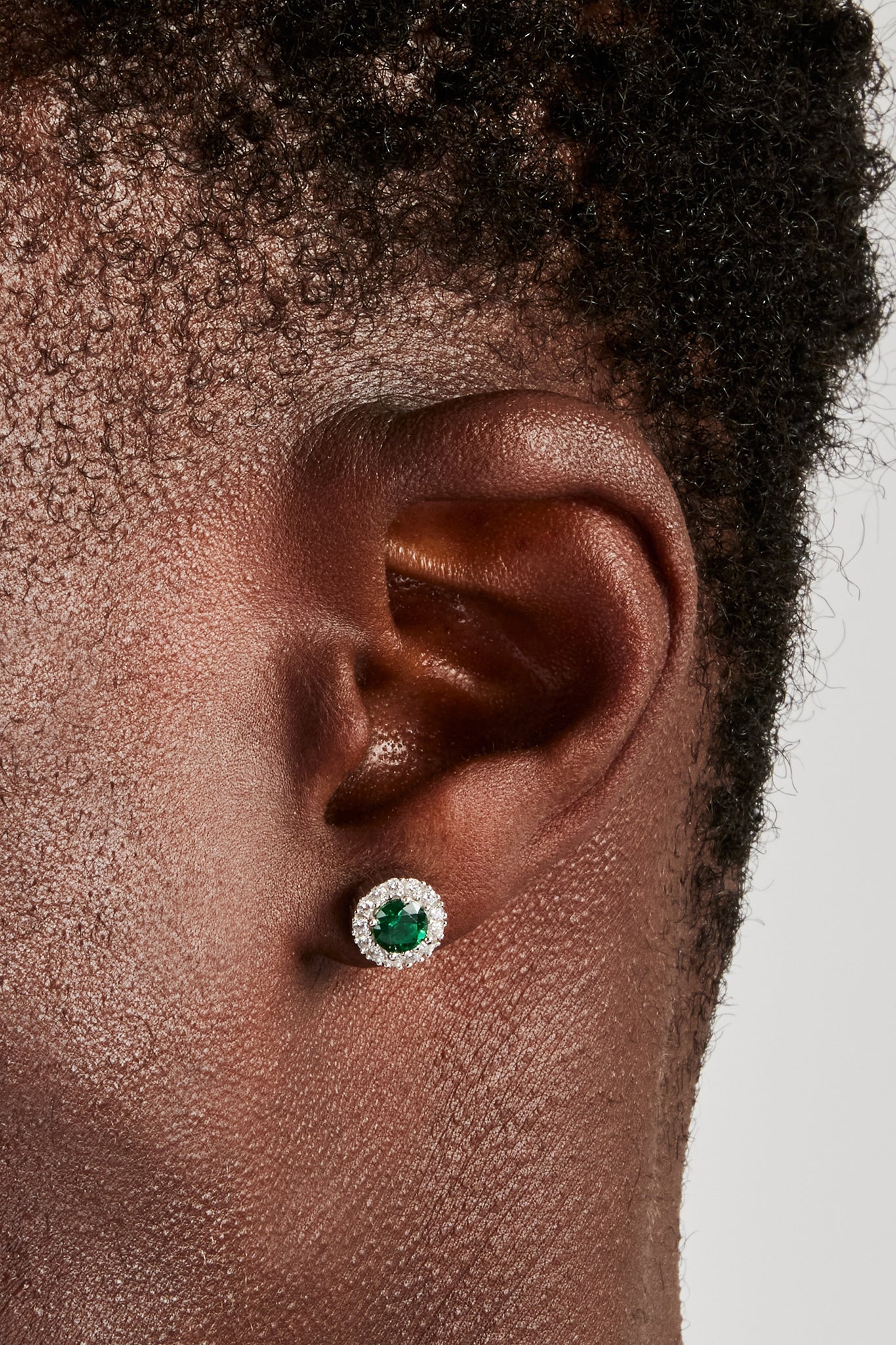 Green Centre Cluster Stud Earrings - 8mm - Image 2