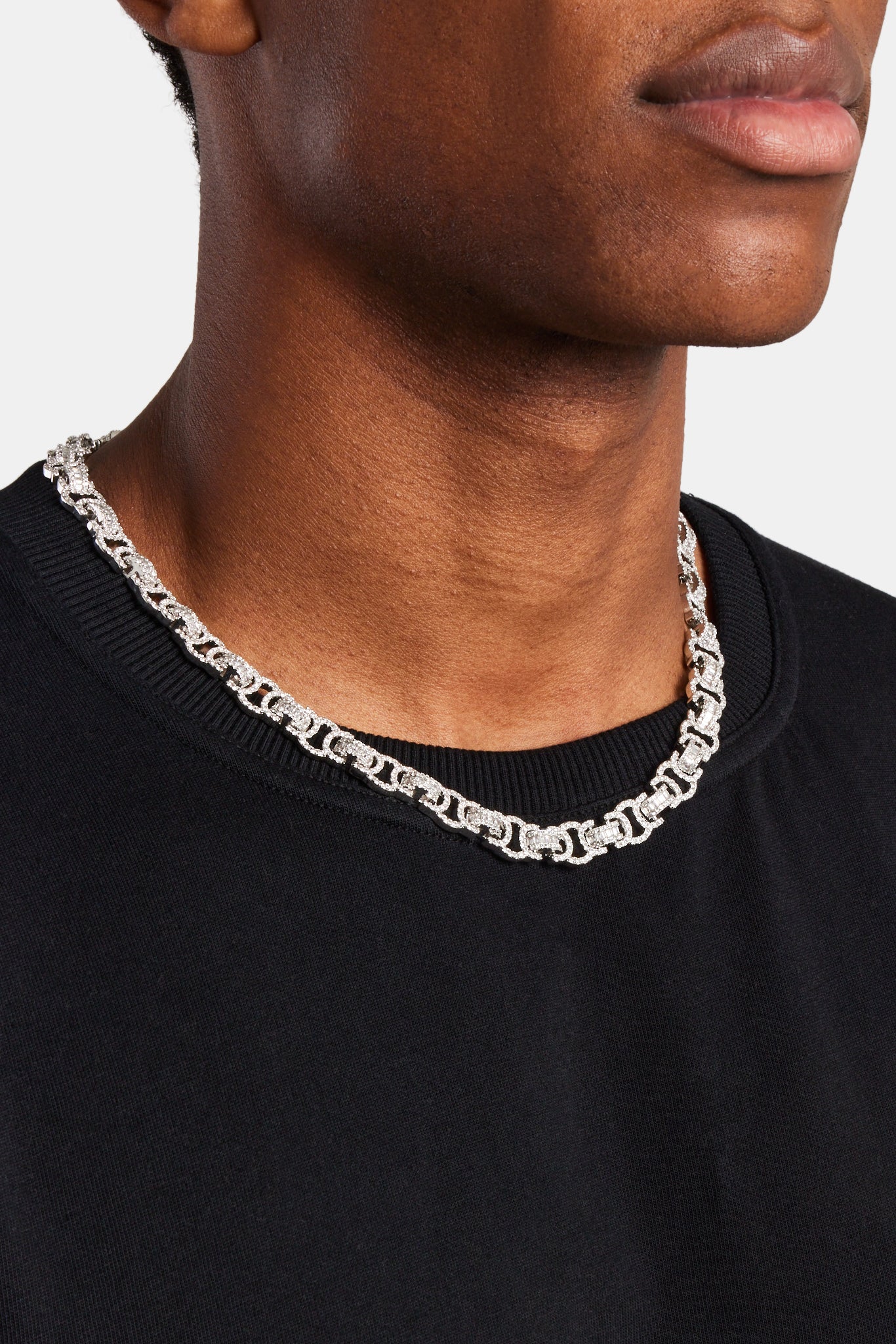 Iced Byzantine Chain - White - Image 3