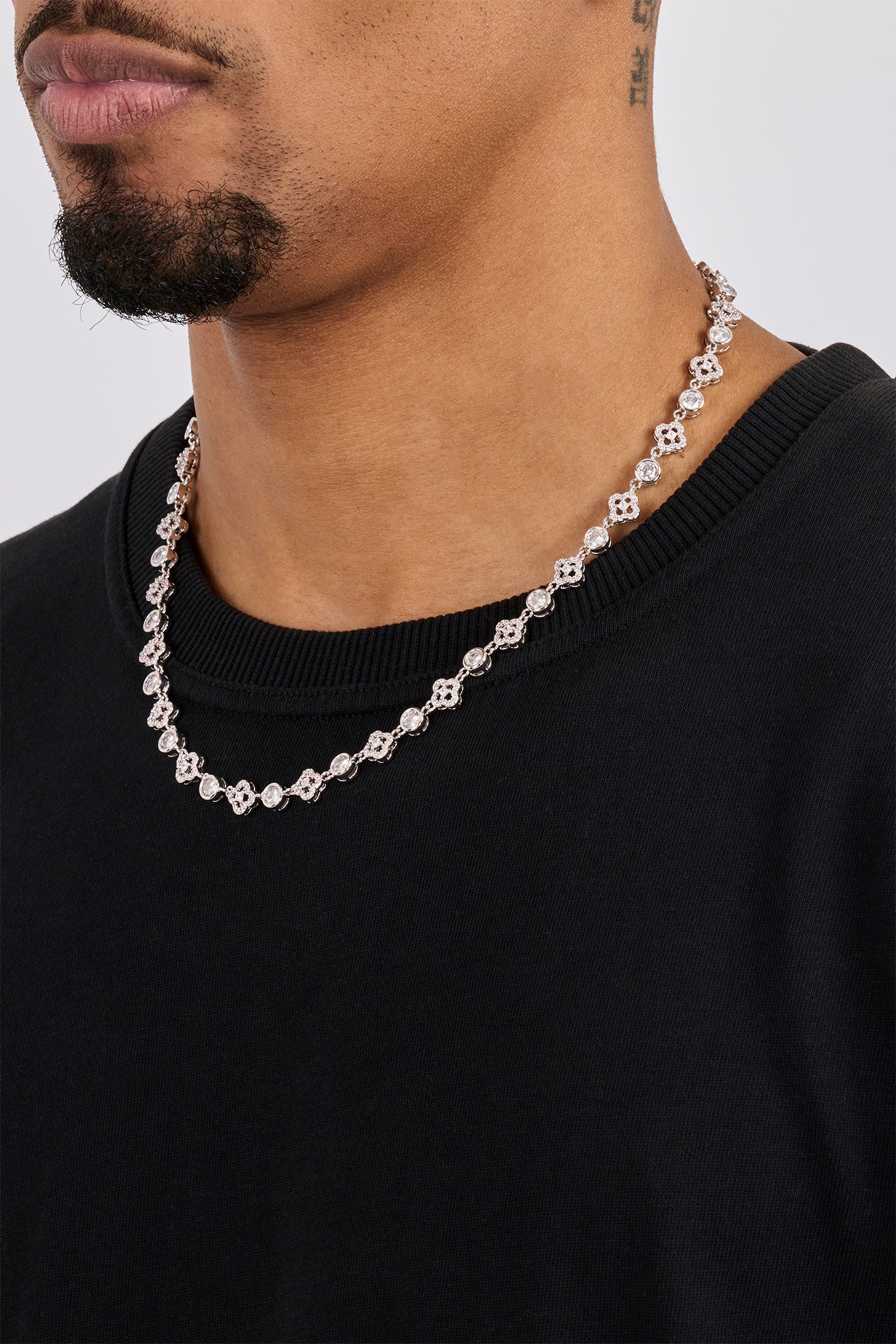 Iced Motif & Round Gemstone Chain - 8mm - White - Image 2