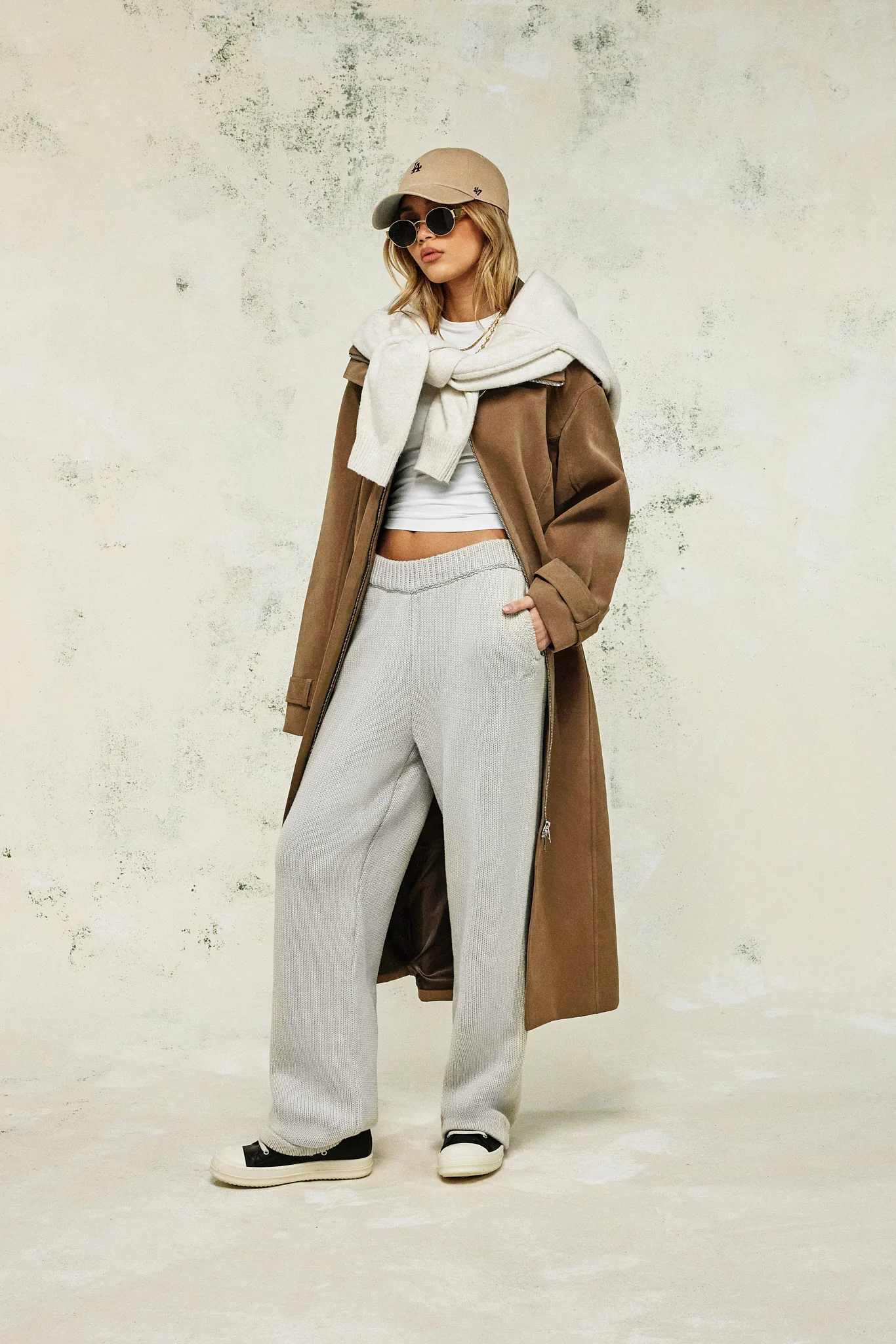 Knitted Embroidered Wide Leg Jogger - Stone - Image 2