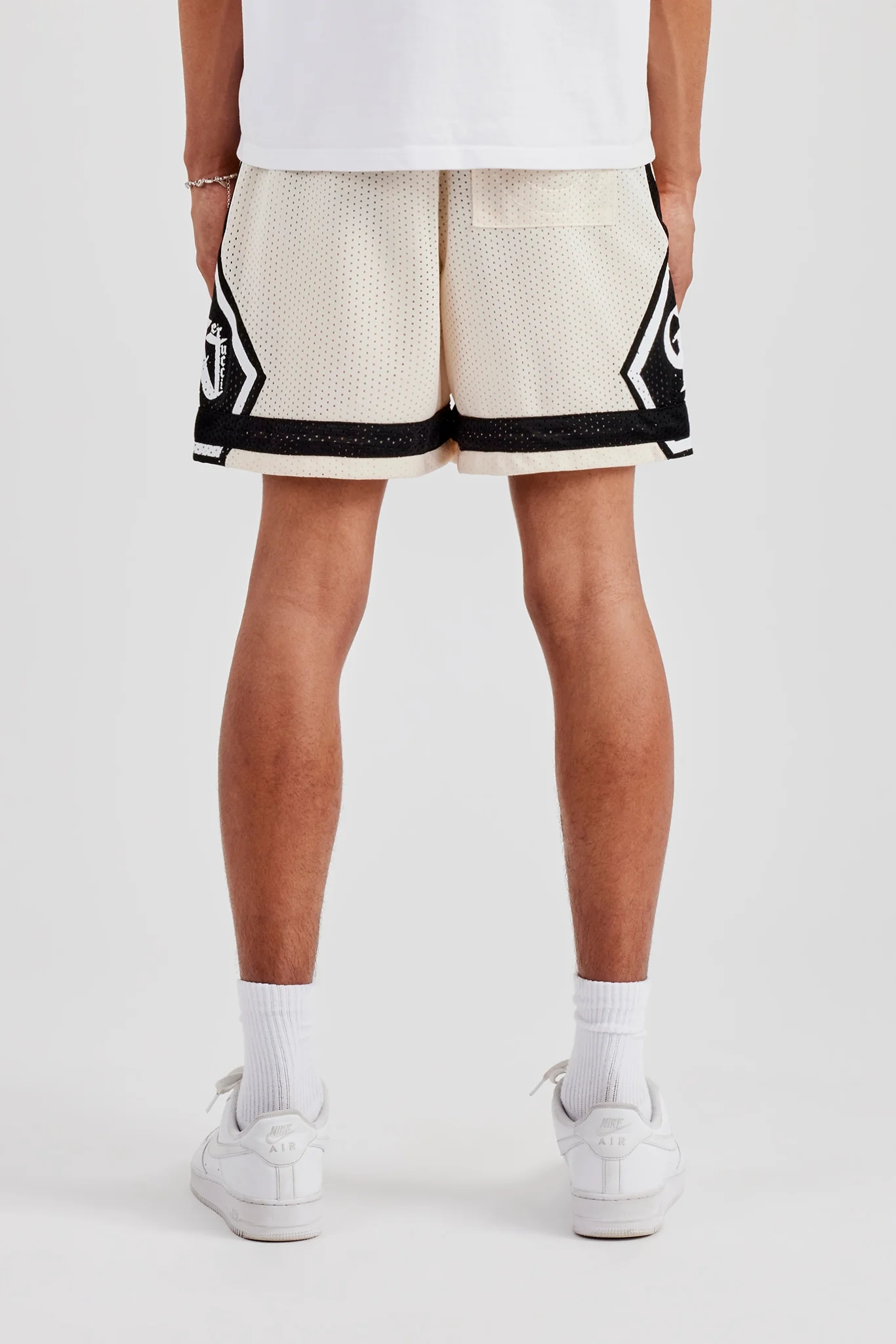 Logo Panelled Mesh Short - Off White - Image 3
