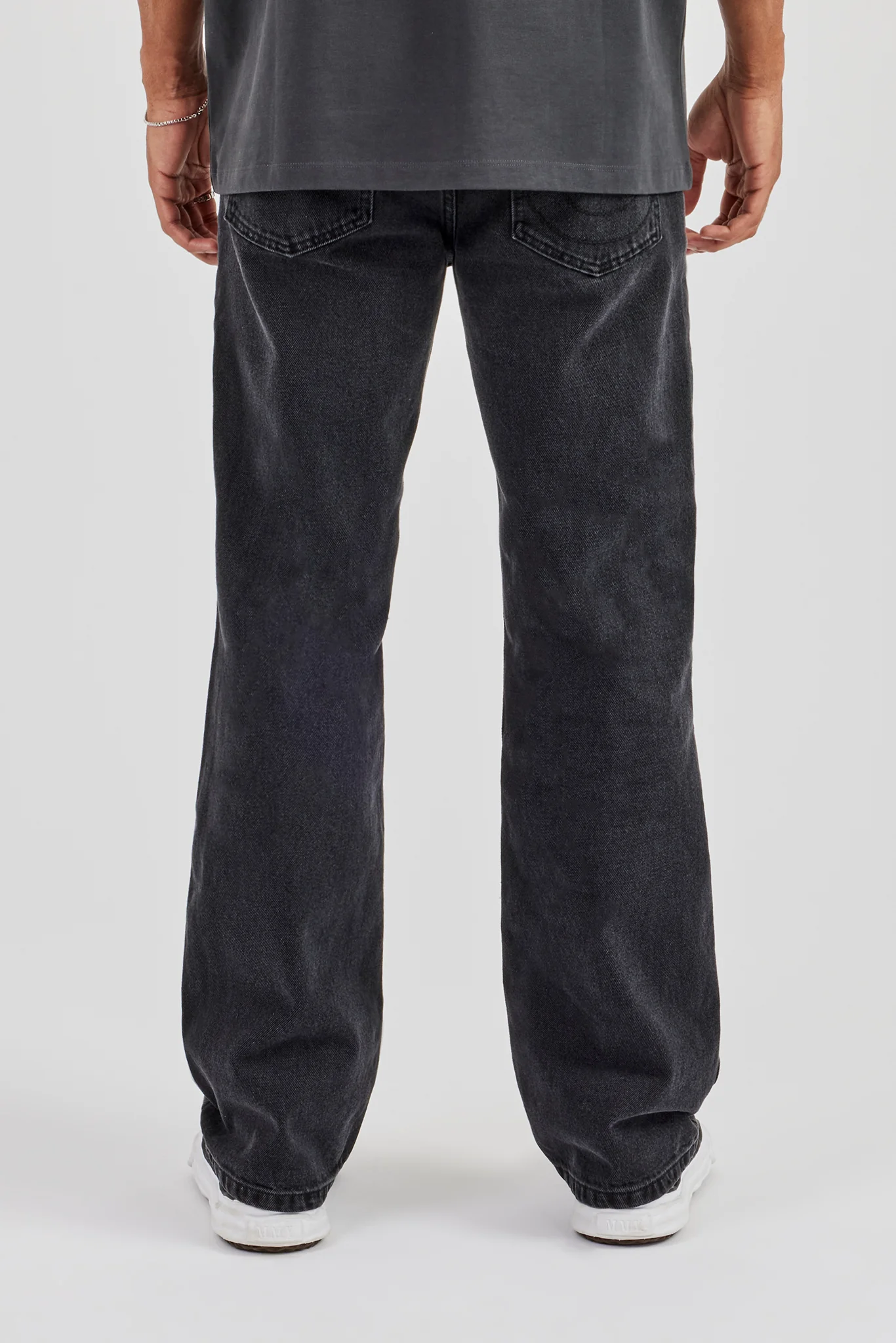 Mens Relaxed Fit Jeans - Washed Black - Image 3