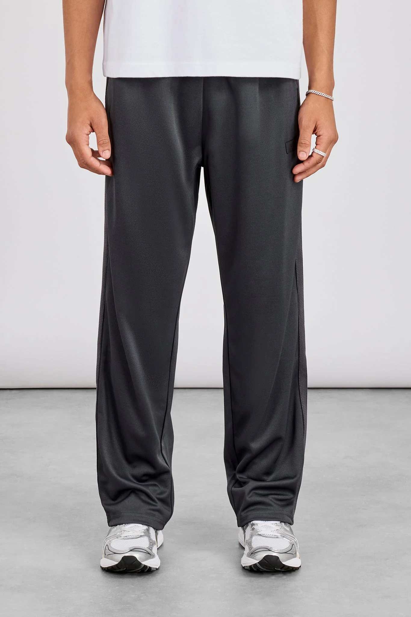 Mens Relaxed Poly Smooth Taping Track Pant - Charcoal - Image 2