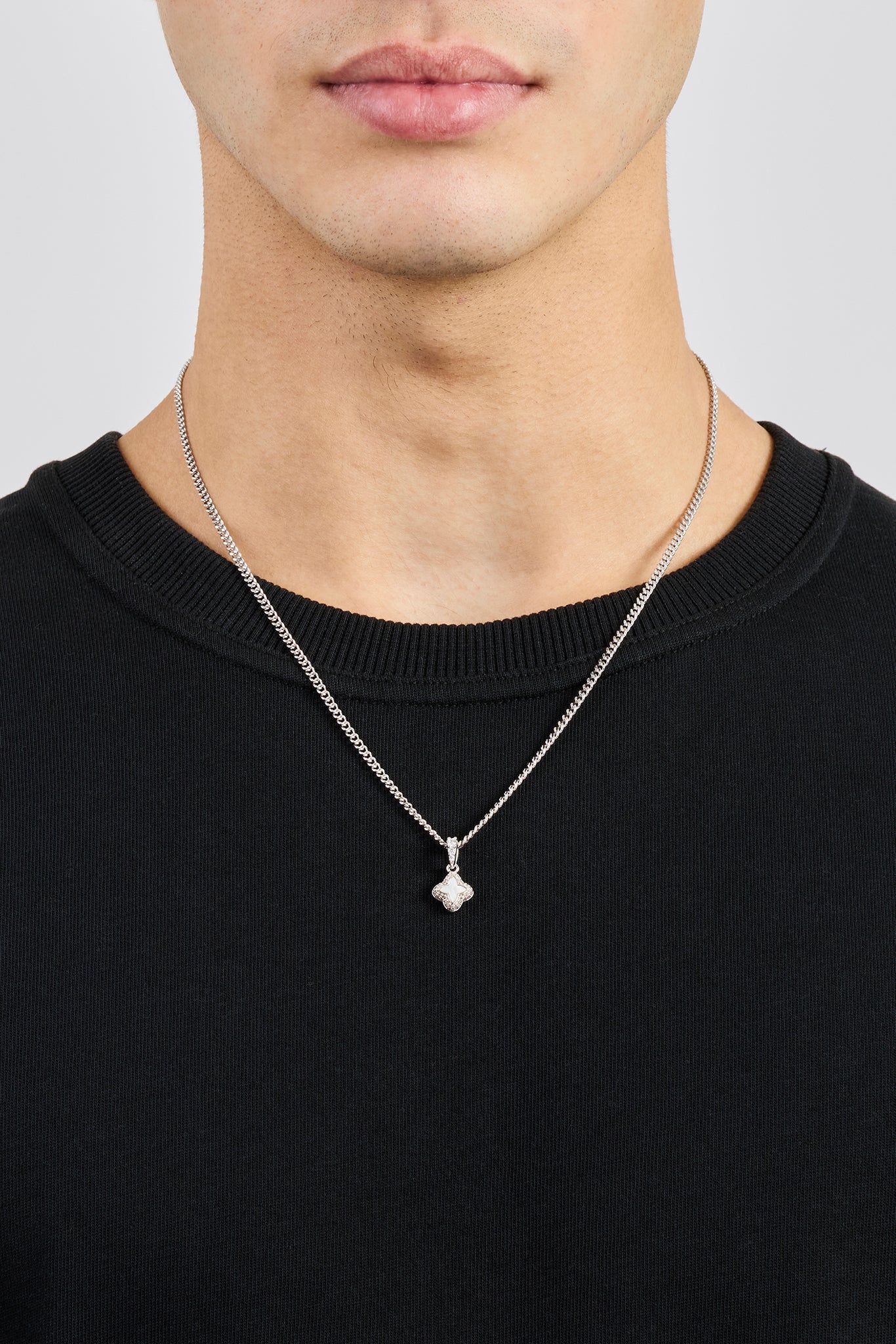 Mother of Pearl Motif Cuban Necklace - 10mm - Image 3