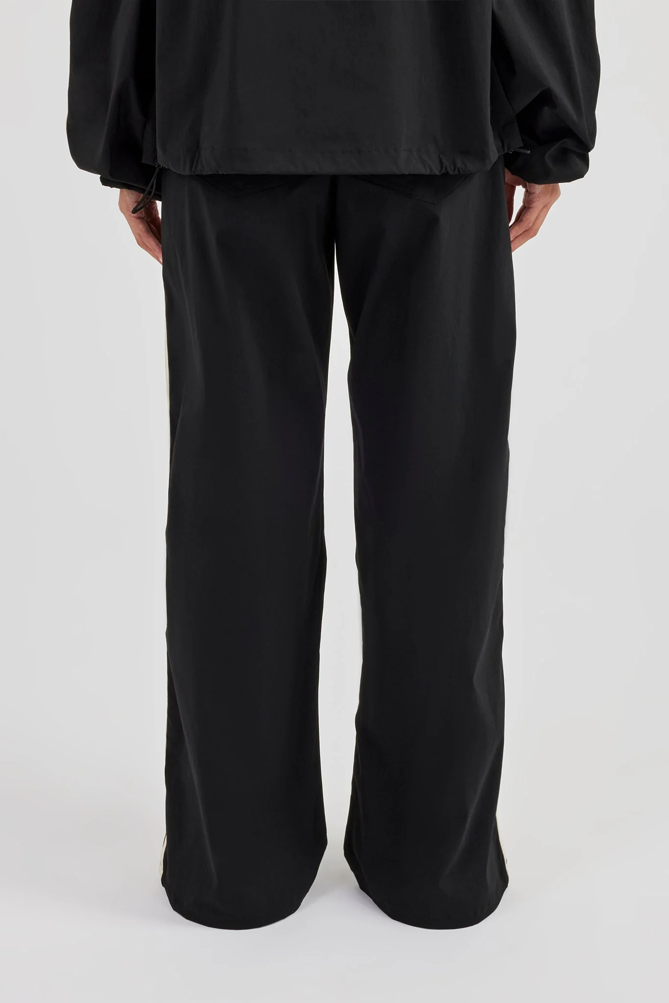 Nylon Taping Jogger - Black - Image 3
