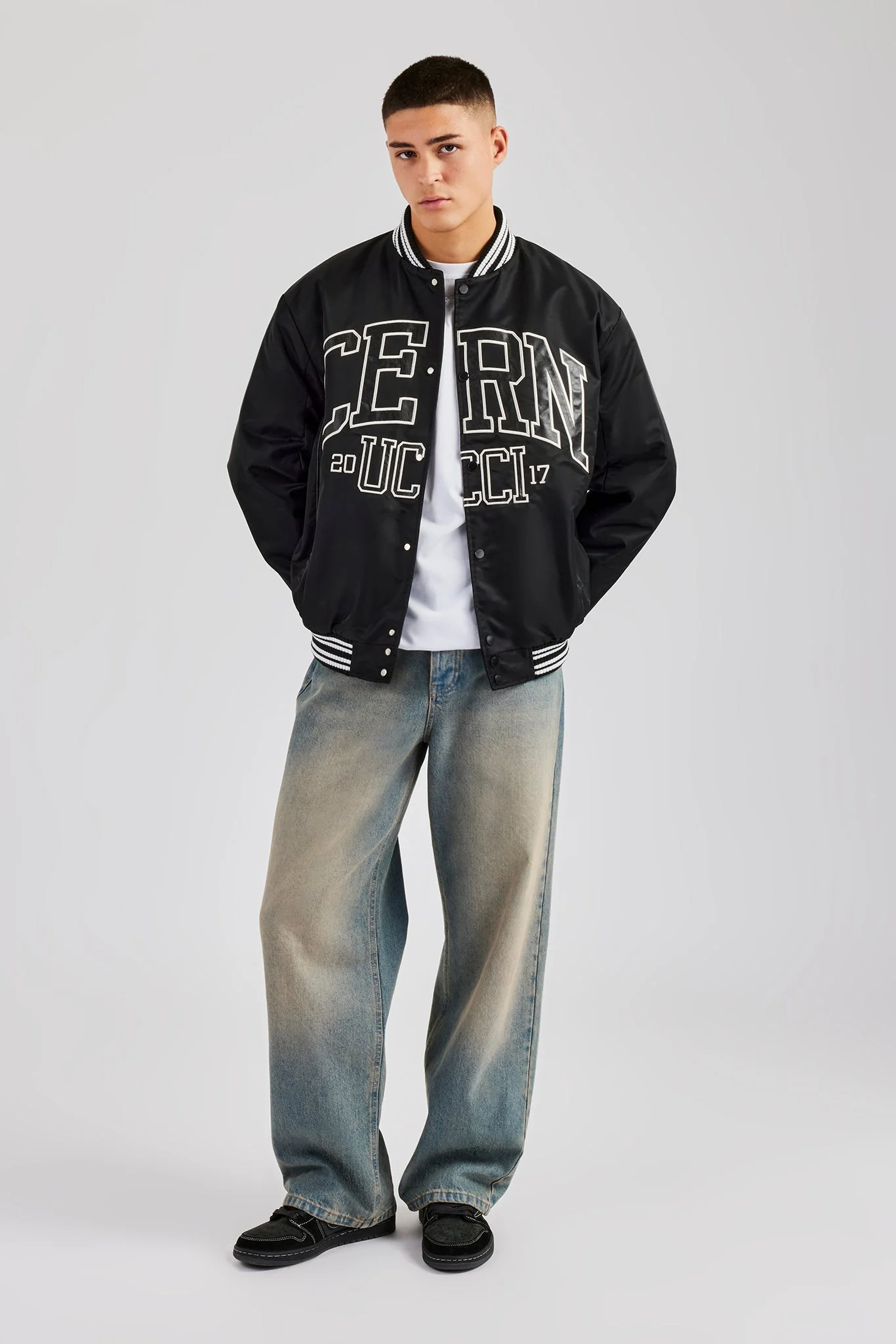 Oversized 17 Nylon Applique Bomber Jacket - Black - Image 4