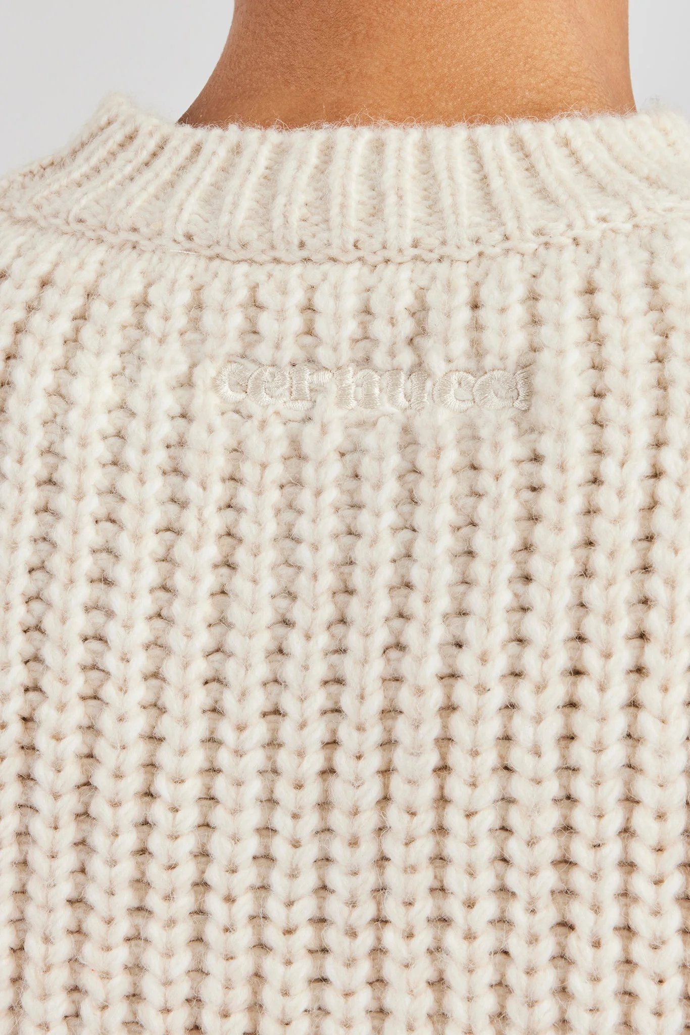 Oversized Cable Knit Sweater - Off White - Image 3