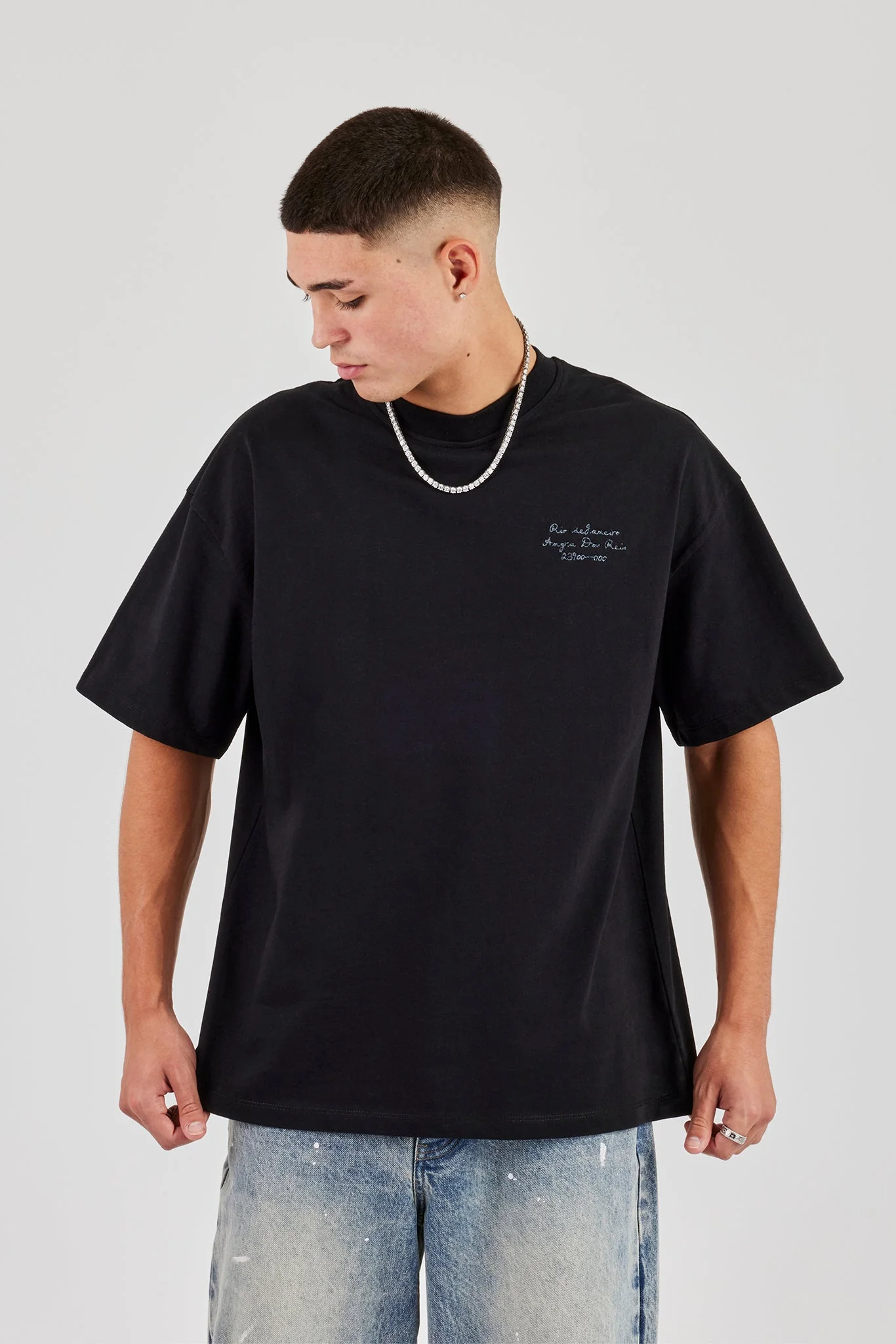 Oversized Embroidered Text T-Shirt - Black - Image 4