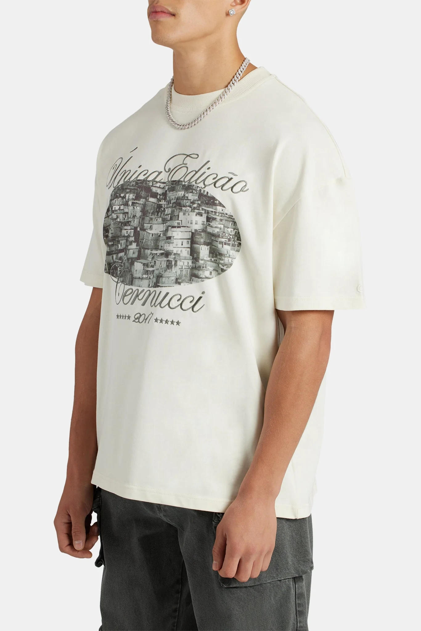 Oversized Favela Graphic T-Shirt  - Ecru - Image 3
