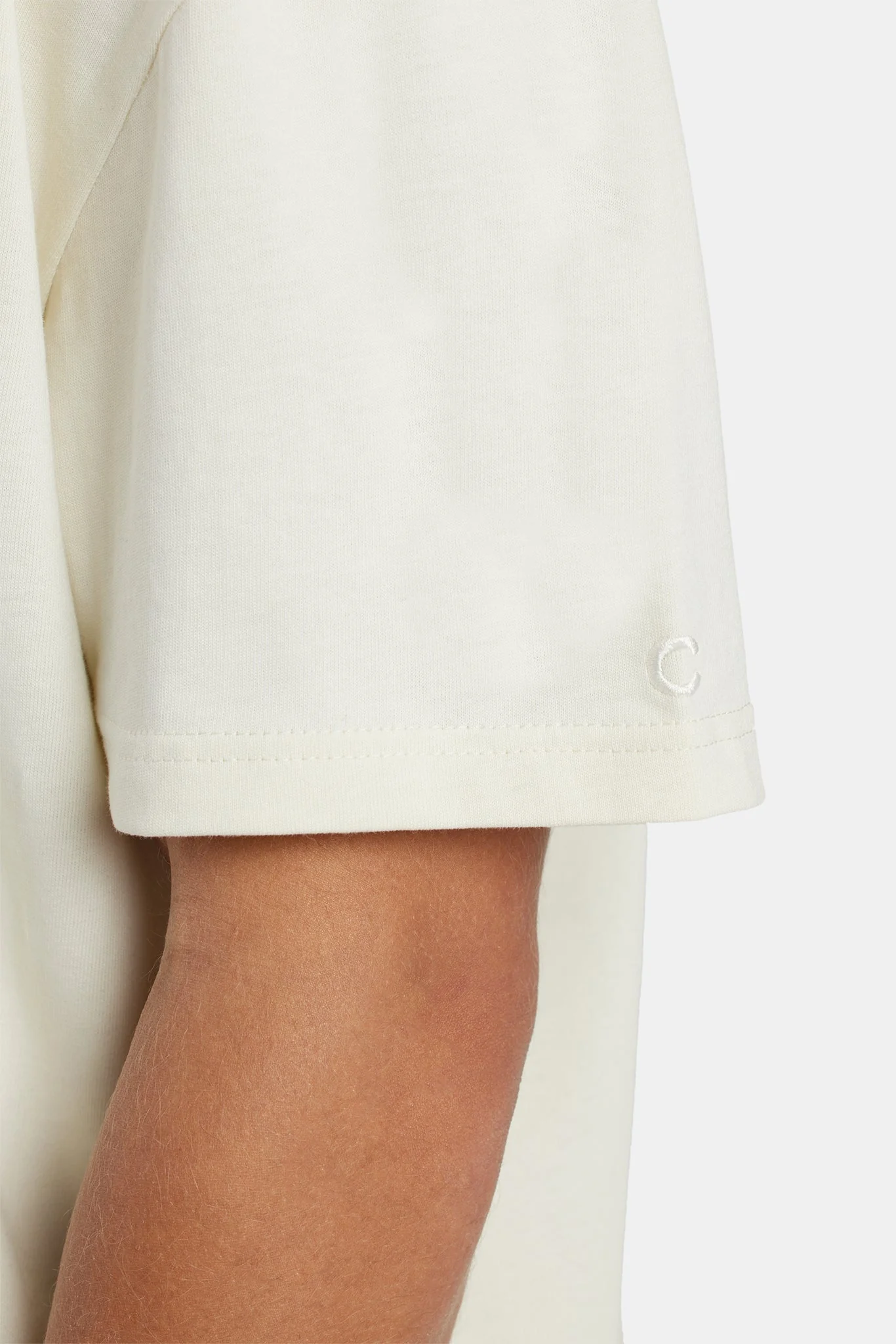 Oversized Favela Graphic T-Shirt  - Ecru - Image 4
