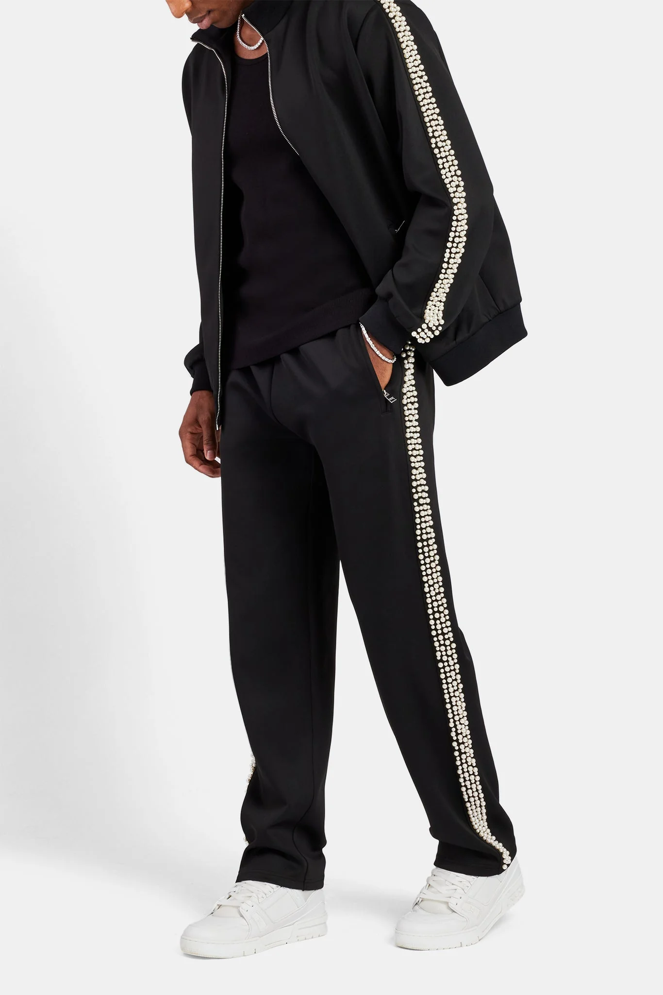 Pearl Detail Straight Leg Trouser  - Black - Image 4