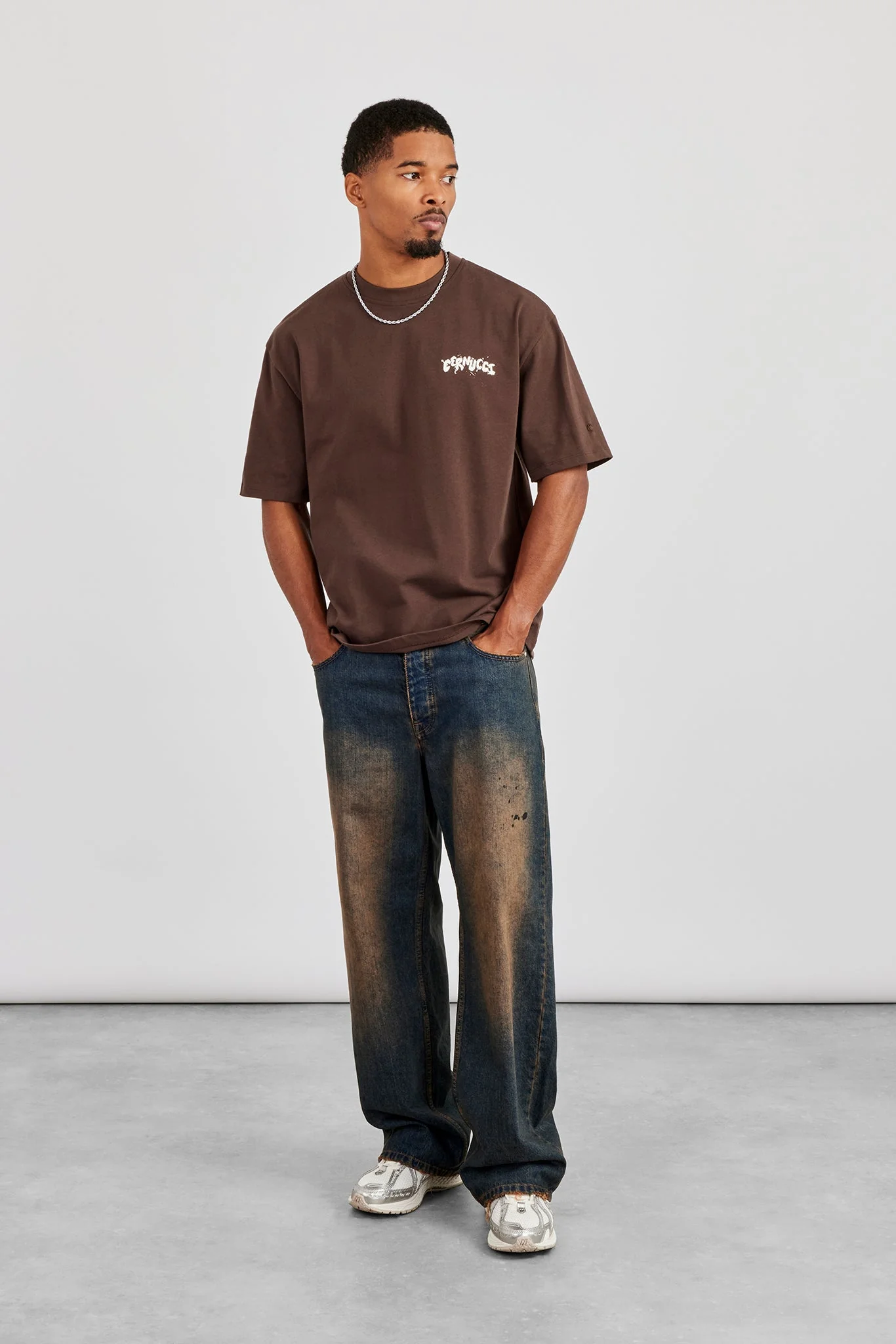 Regular Back Puff Print T-Shirt - Chocolate - Image 4