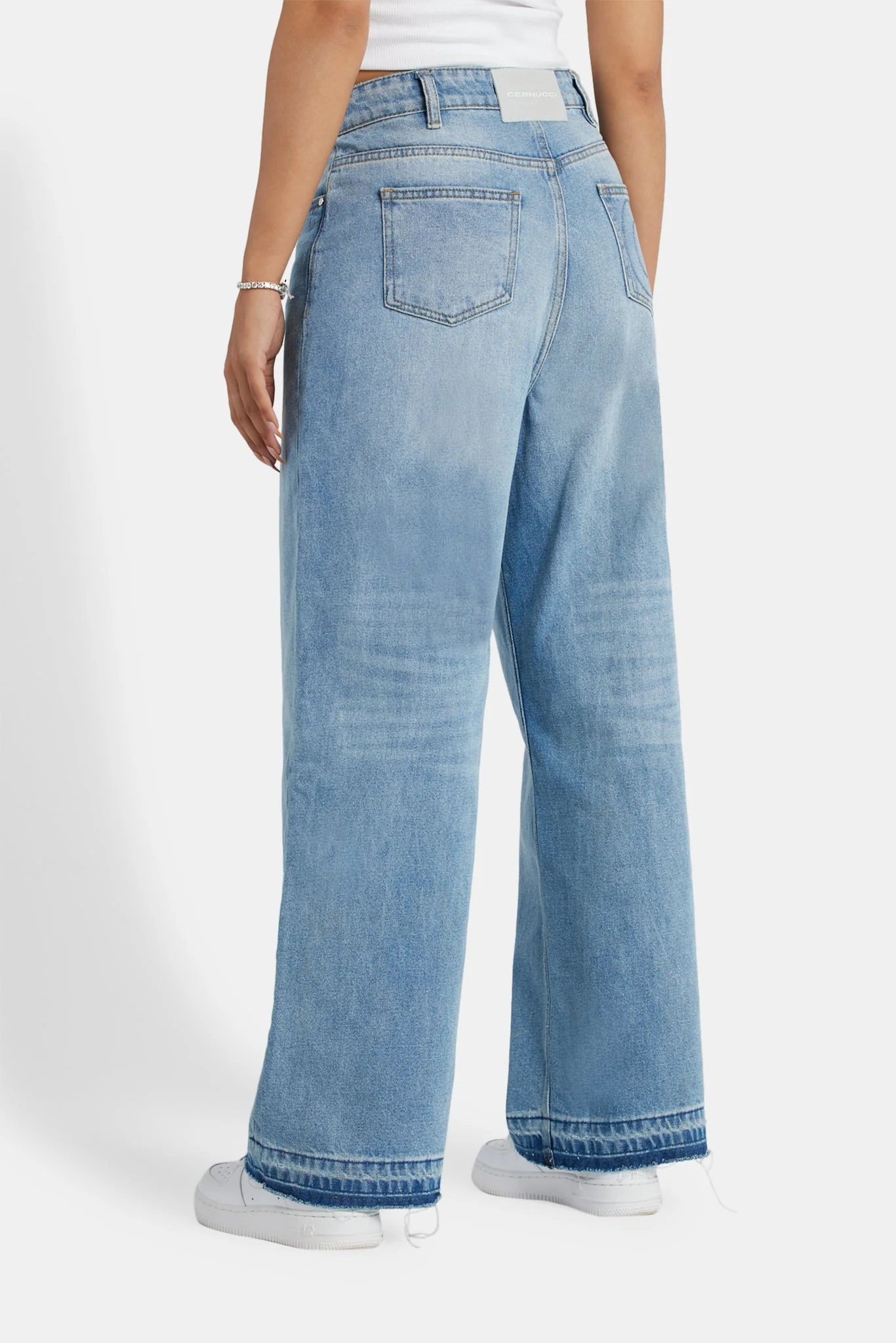 Relaxed Fit Raw Hem Jeans - Light Blue - Image 4