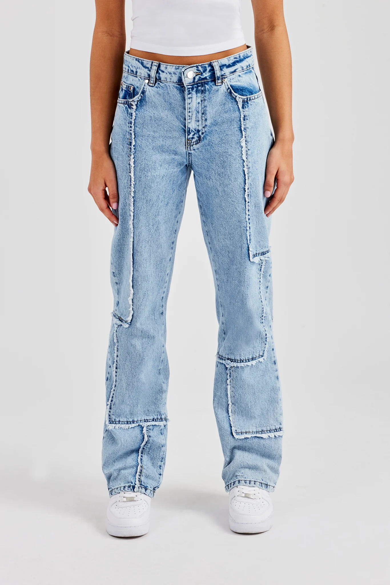 Relaxed Raw Edge Detail Jeans - Ice Blue
