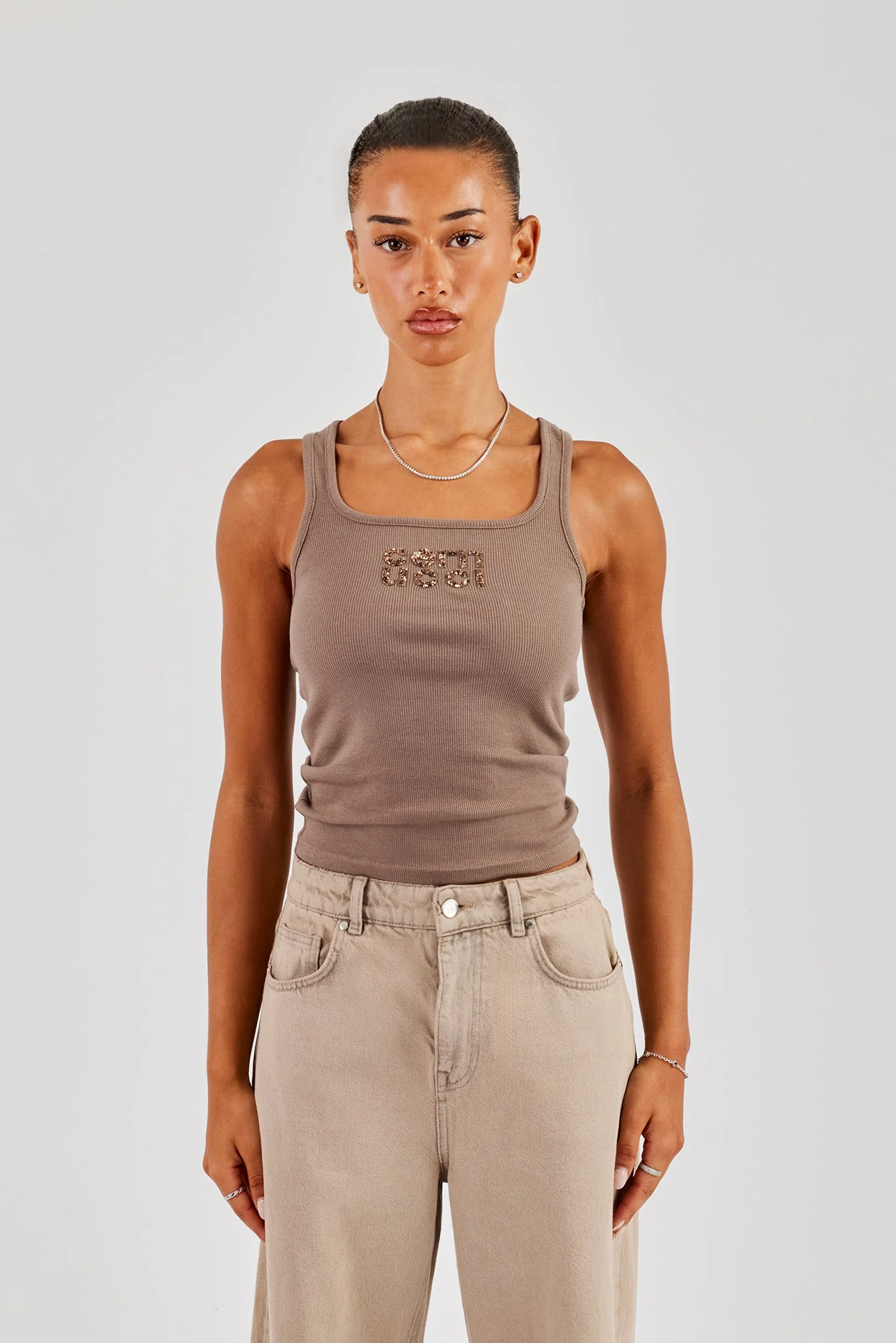 Rib Glitter Applique Vest - Taupe - Image 2