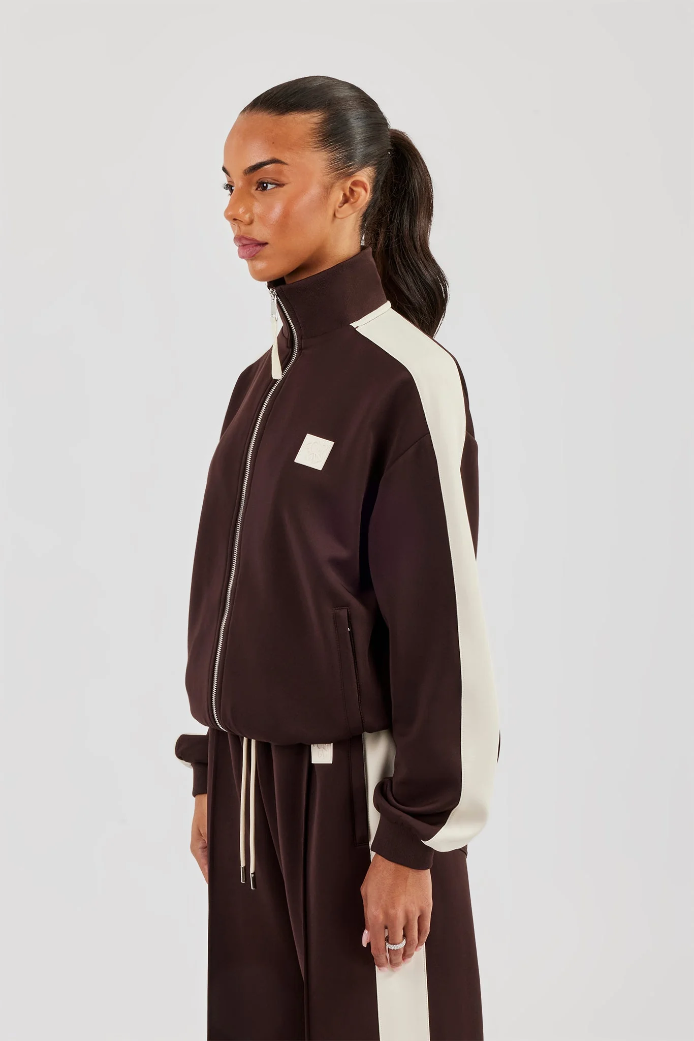 Single Taping Regular Track Jacket - Chocolate - Image 3